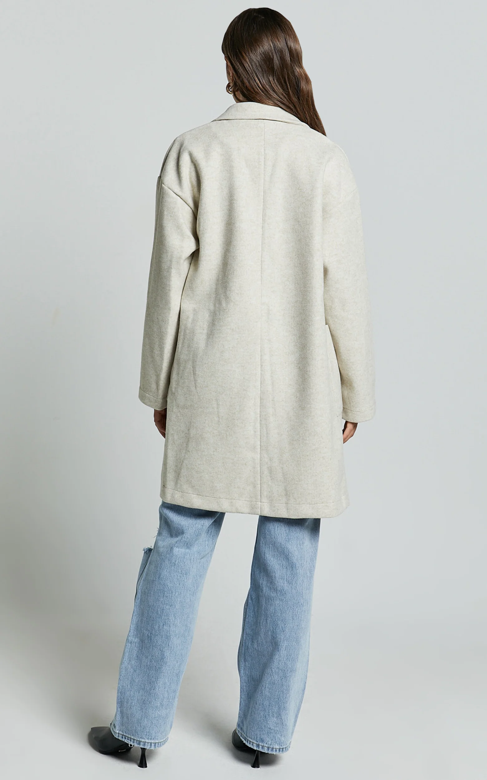 Jonas Coat - Pocket Detail Longline Coat in Beige