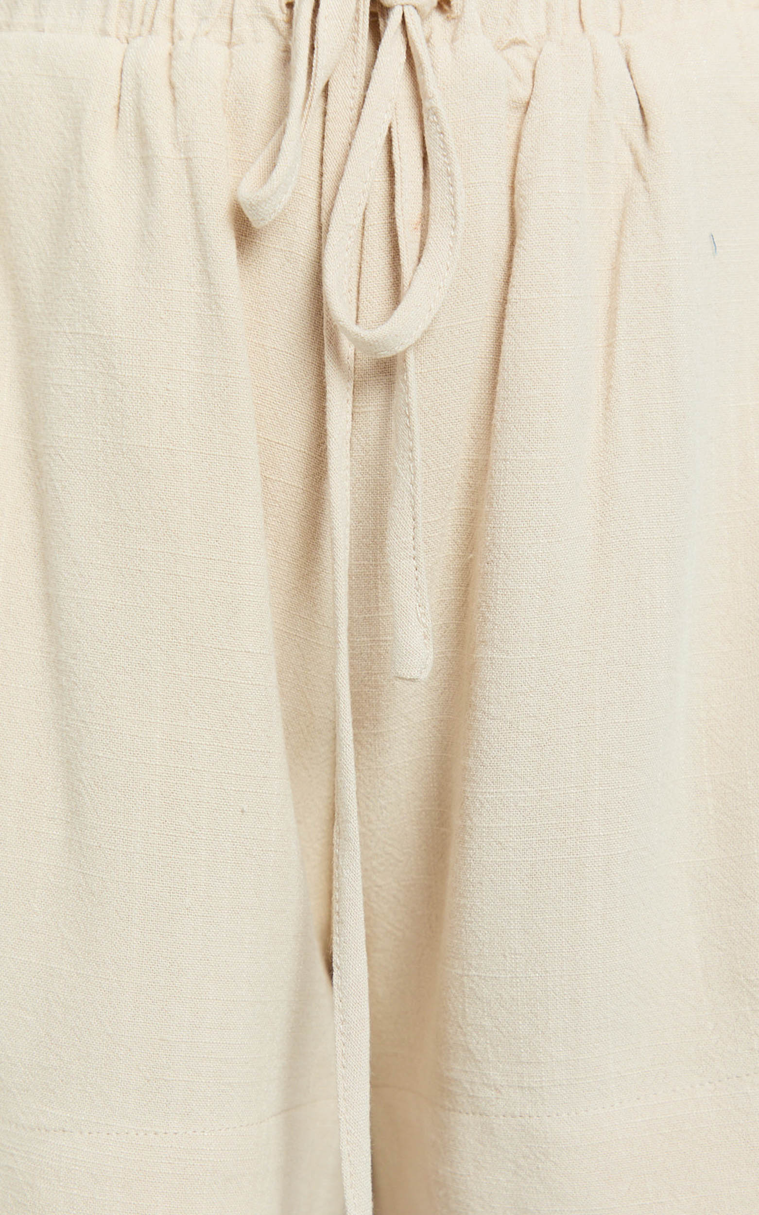 Olivia Shorts - Drawstring Relaxed Linen Shorts in Natural