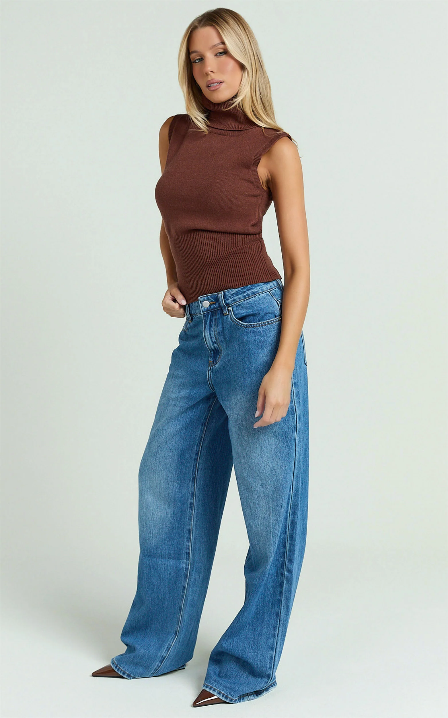 Aveline Top - Sleeveless Roll Neck Knitted Top in Chocolate