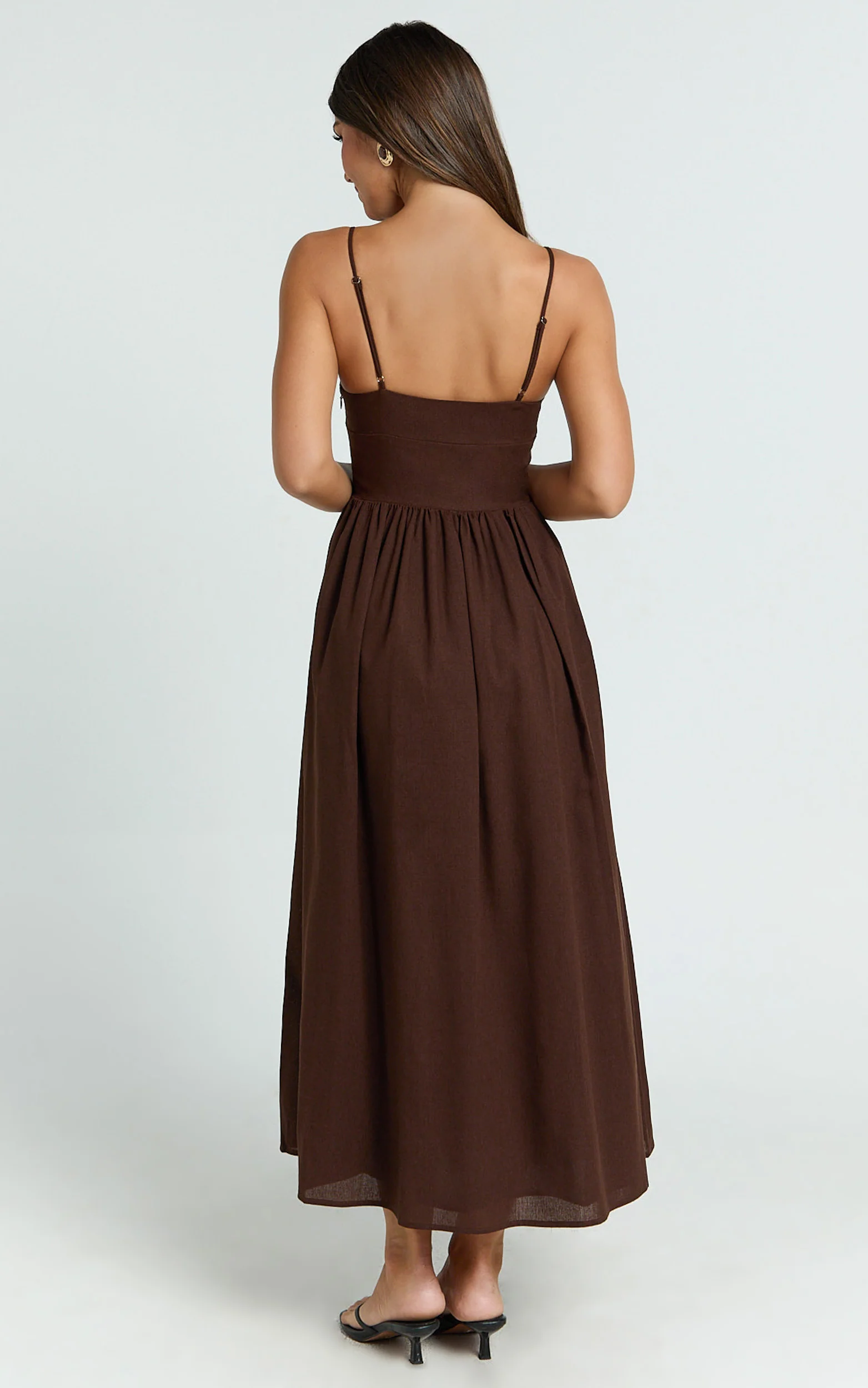 Morris Midi Dress - Linen Scoop Neck Gathered Dress in Chocolate