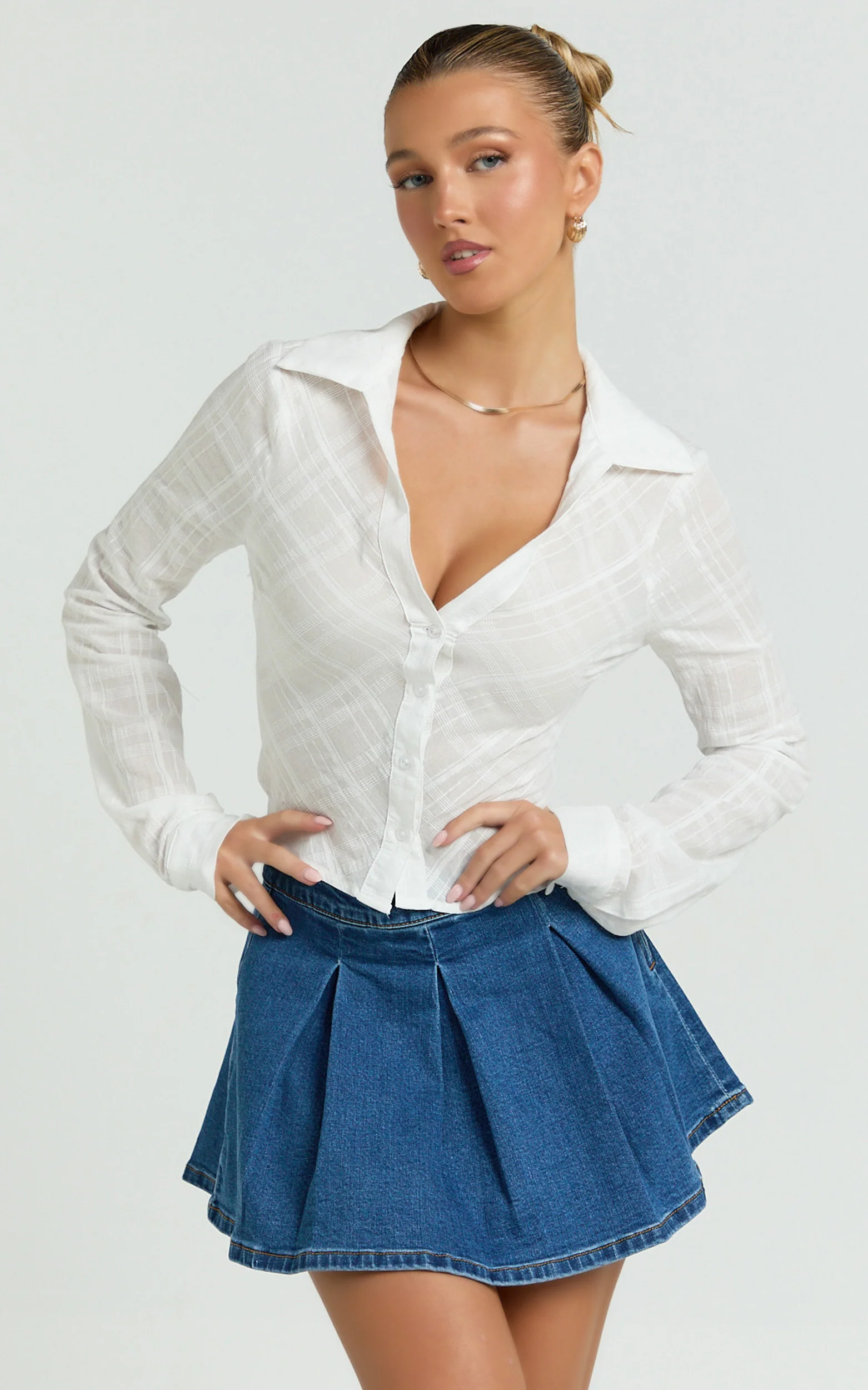Dahlia Top - Long Sleeve Fitted Shirt in White