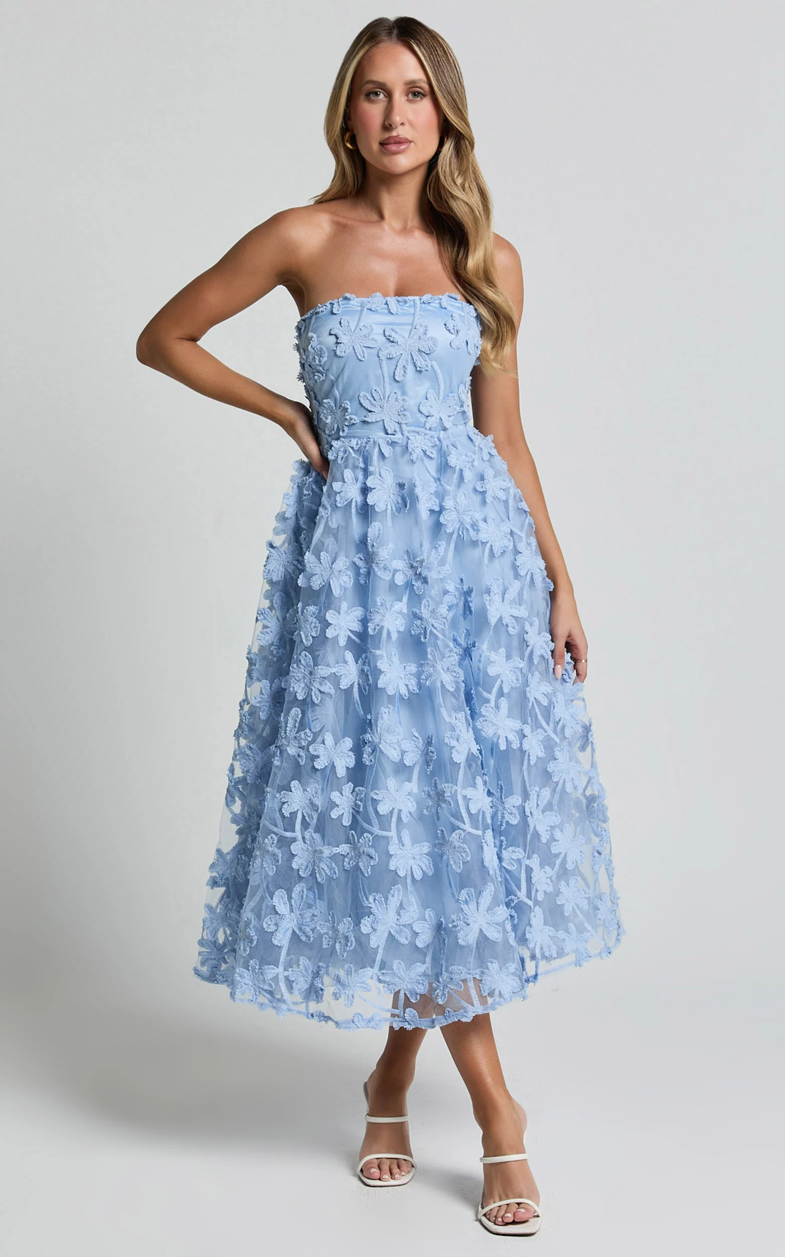 Rheiva Midi Dress - Strapless 3D Embroidery Midi Dress in SOFT BLUE