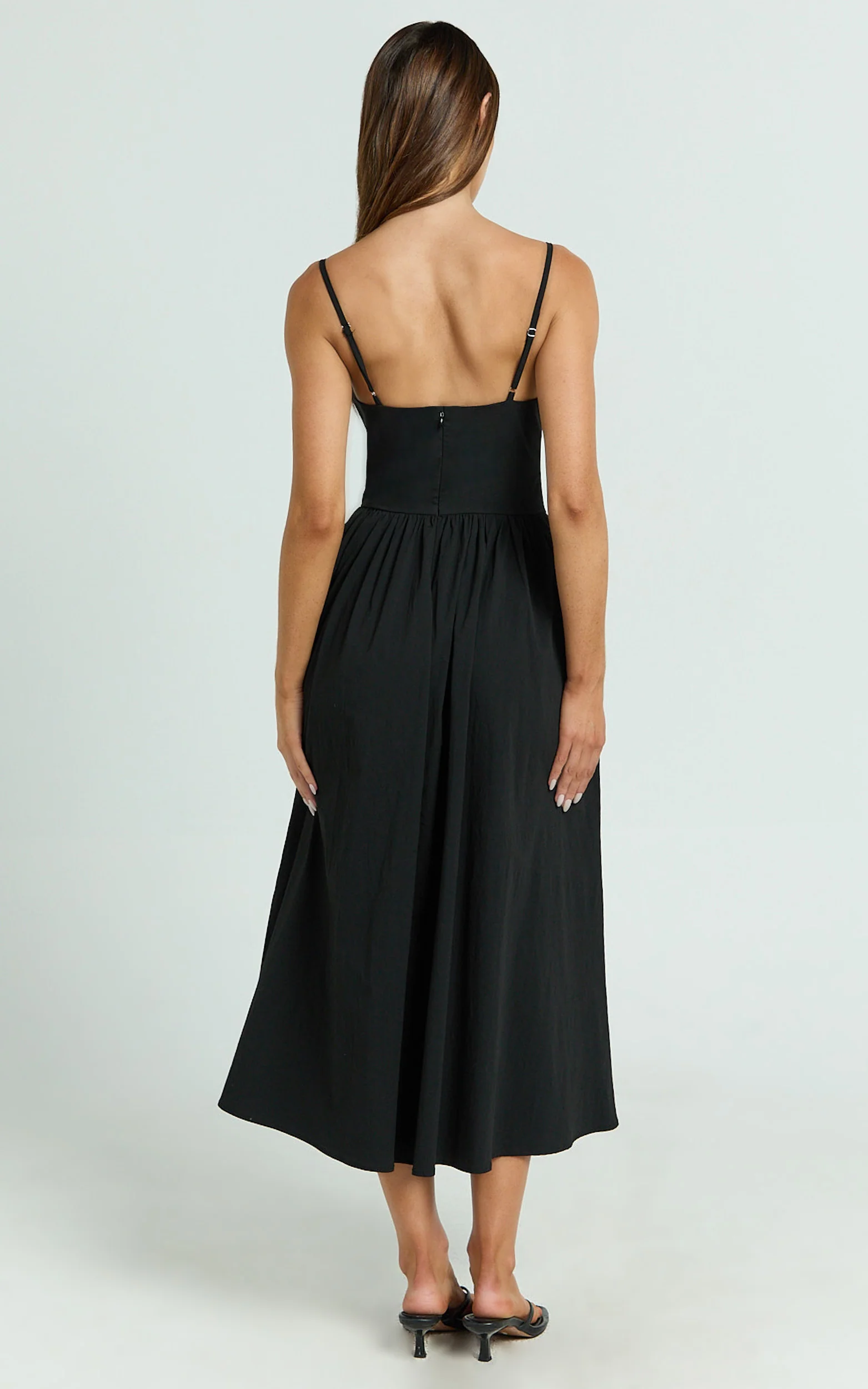Maddie Midi Dress - Sweetheart Fit And Flare Gathered Dress in Black