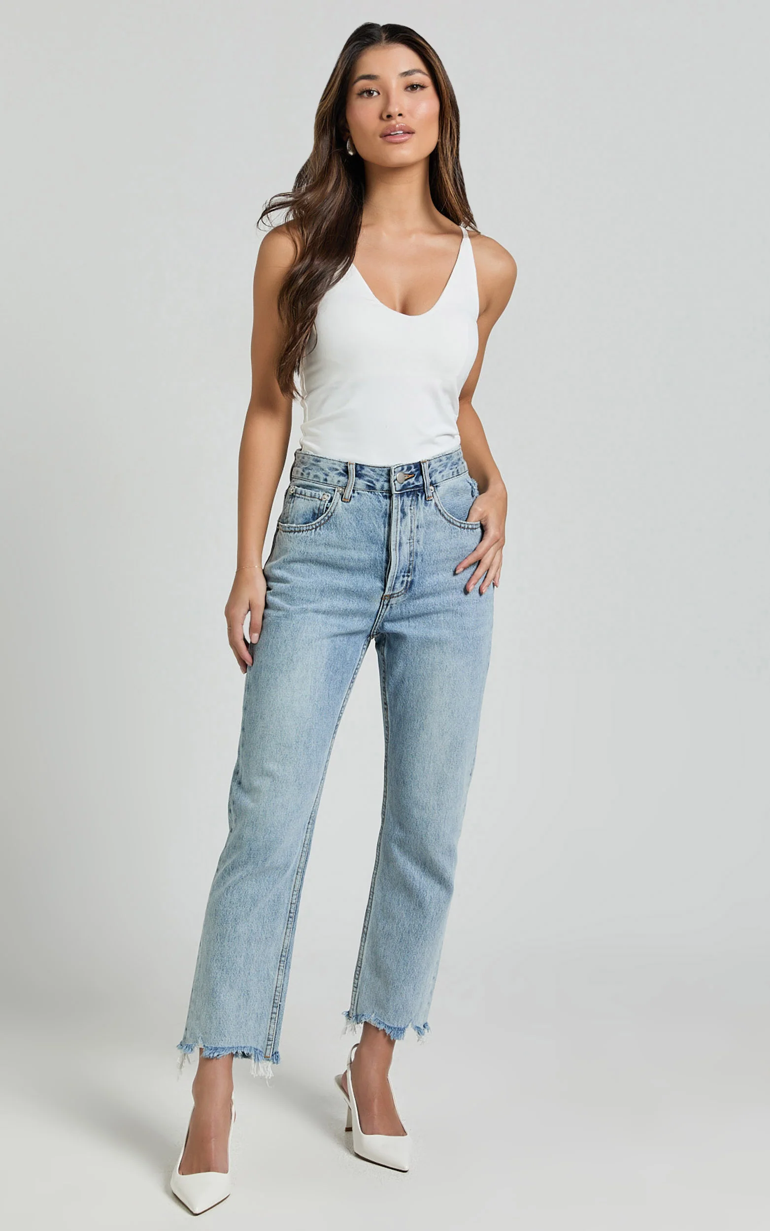 Zelrio Jeans - High Waisted Recycled Cotton Cropped Denim Jeans in Mid Blue Wash