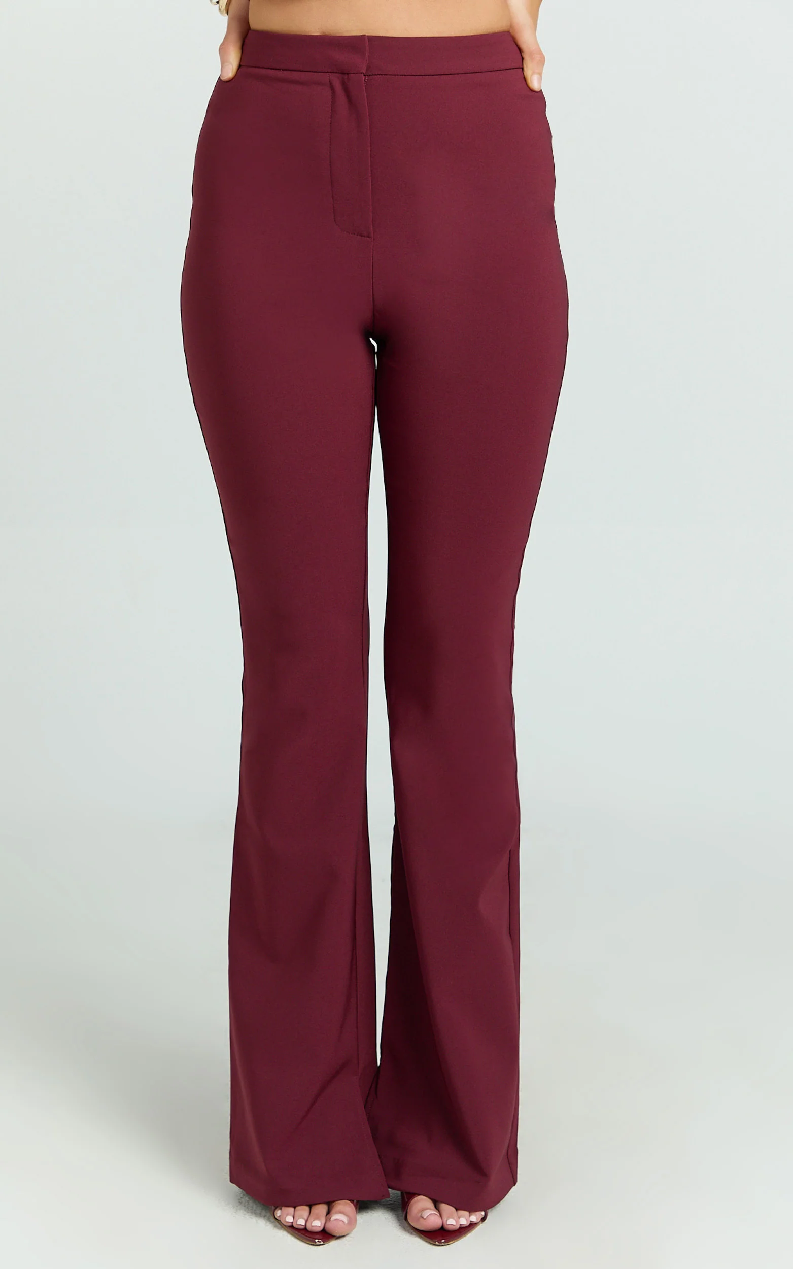 Irene Pants - Mid Rise Split Hem Bootleg Pants in Wine