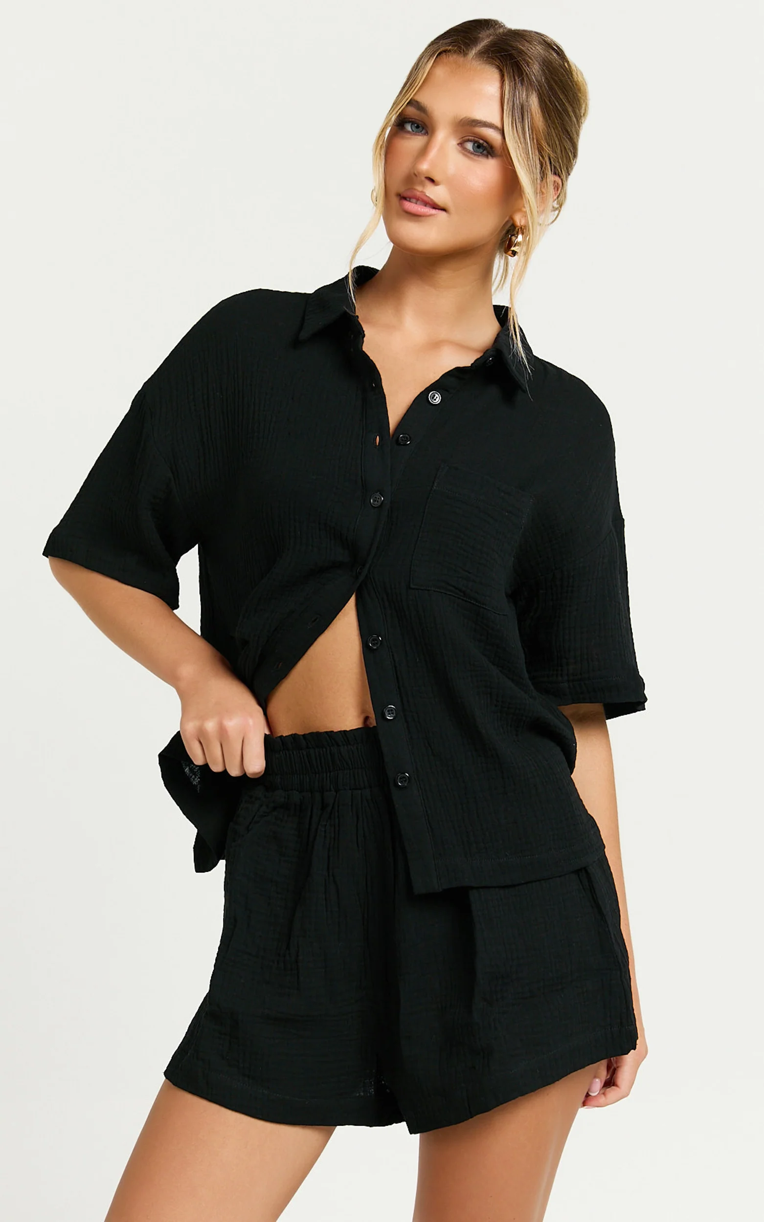 Donita Top - Button Up Shirt Top in Black