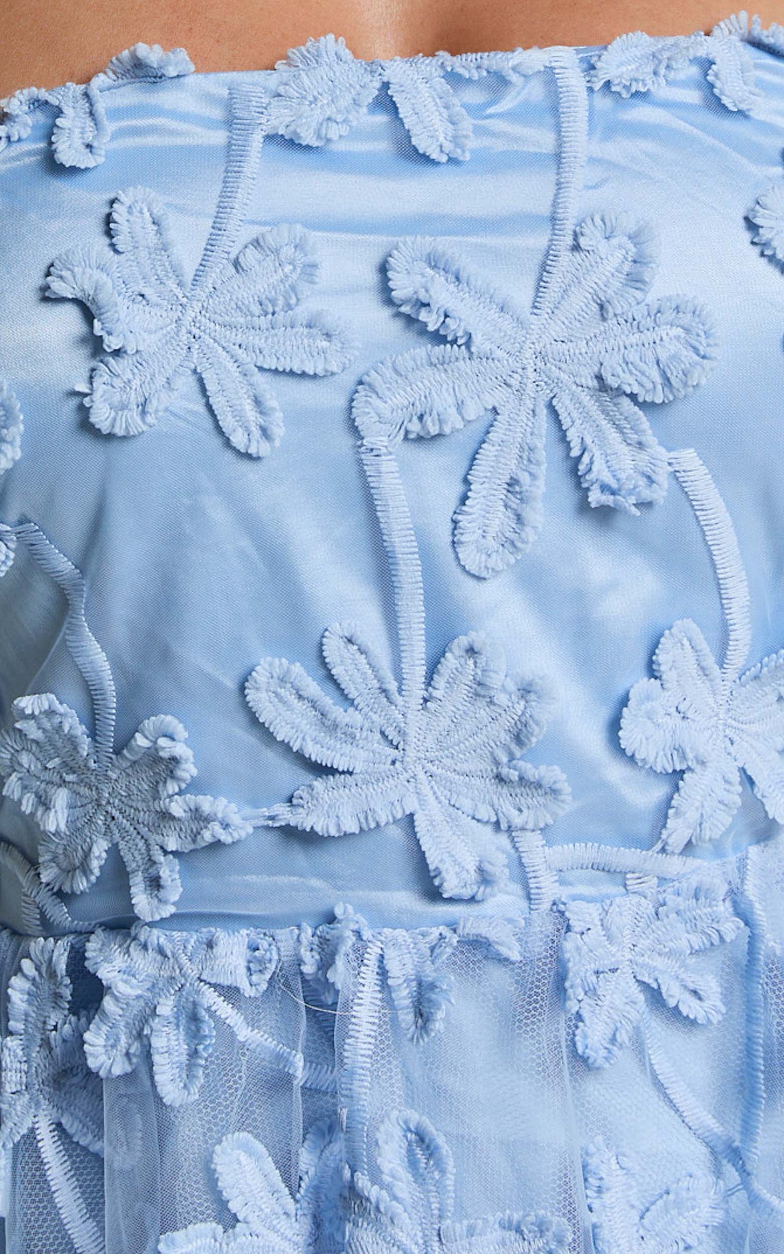 Rheiva Midi Dress - Strapless 3D Embroidery Midi Dress in SOFT BLUE