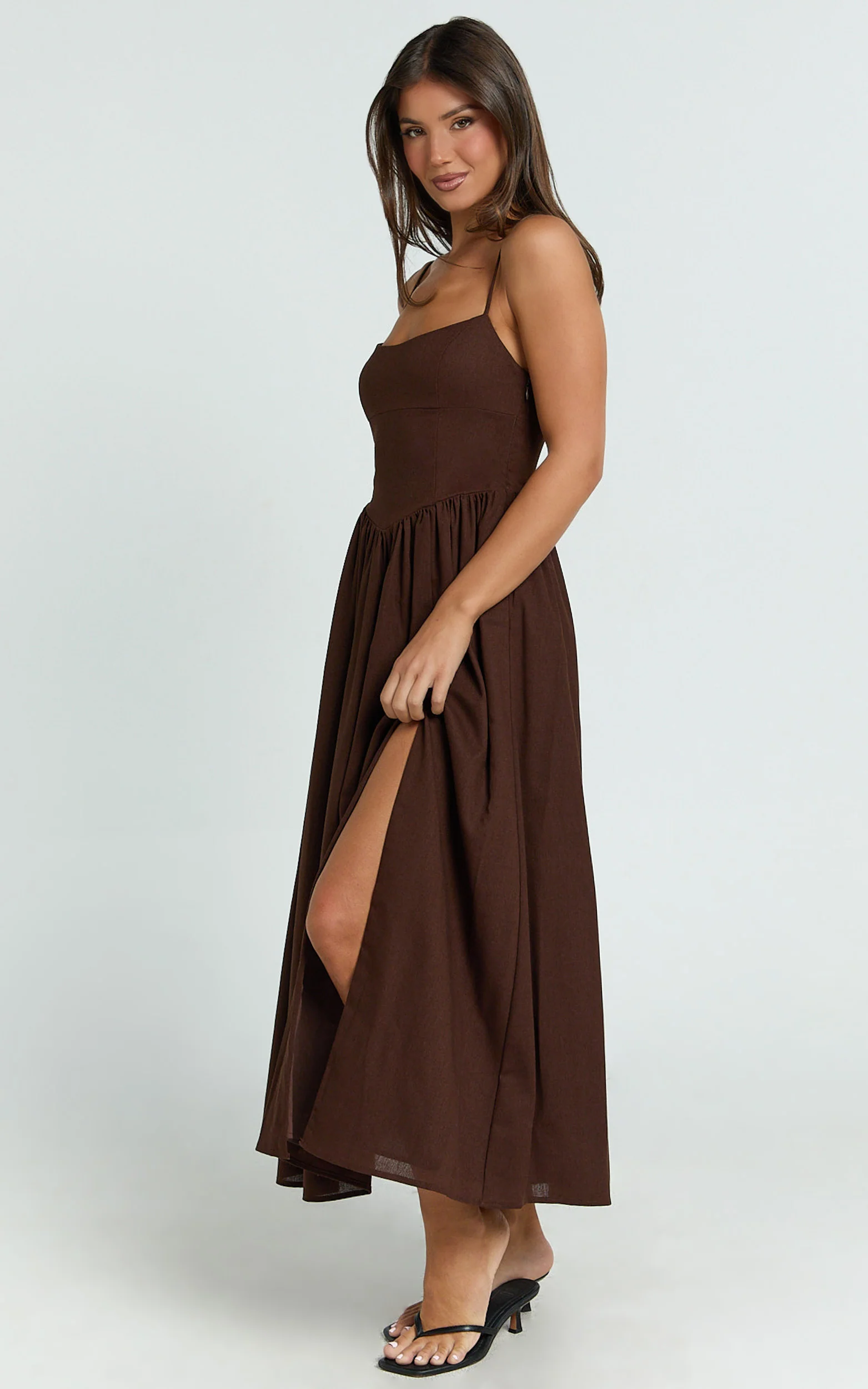 Morris Midi Dress - Linen Scoop Neck Gathered Dress in Chocolate