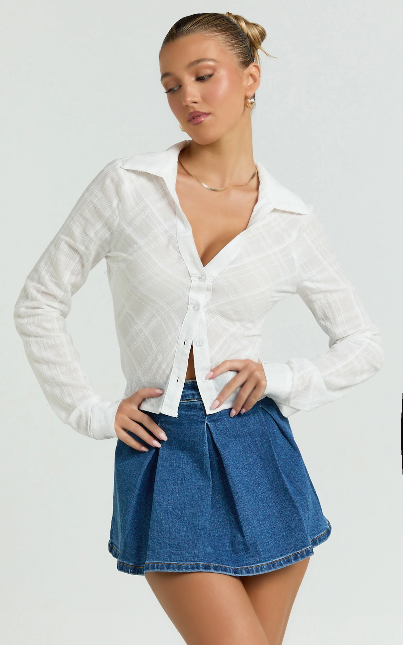 Dahlia Top - Long Sleeve Fitted Shirt in White