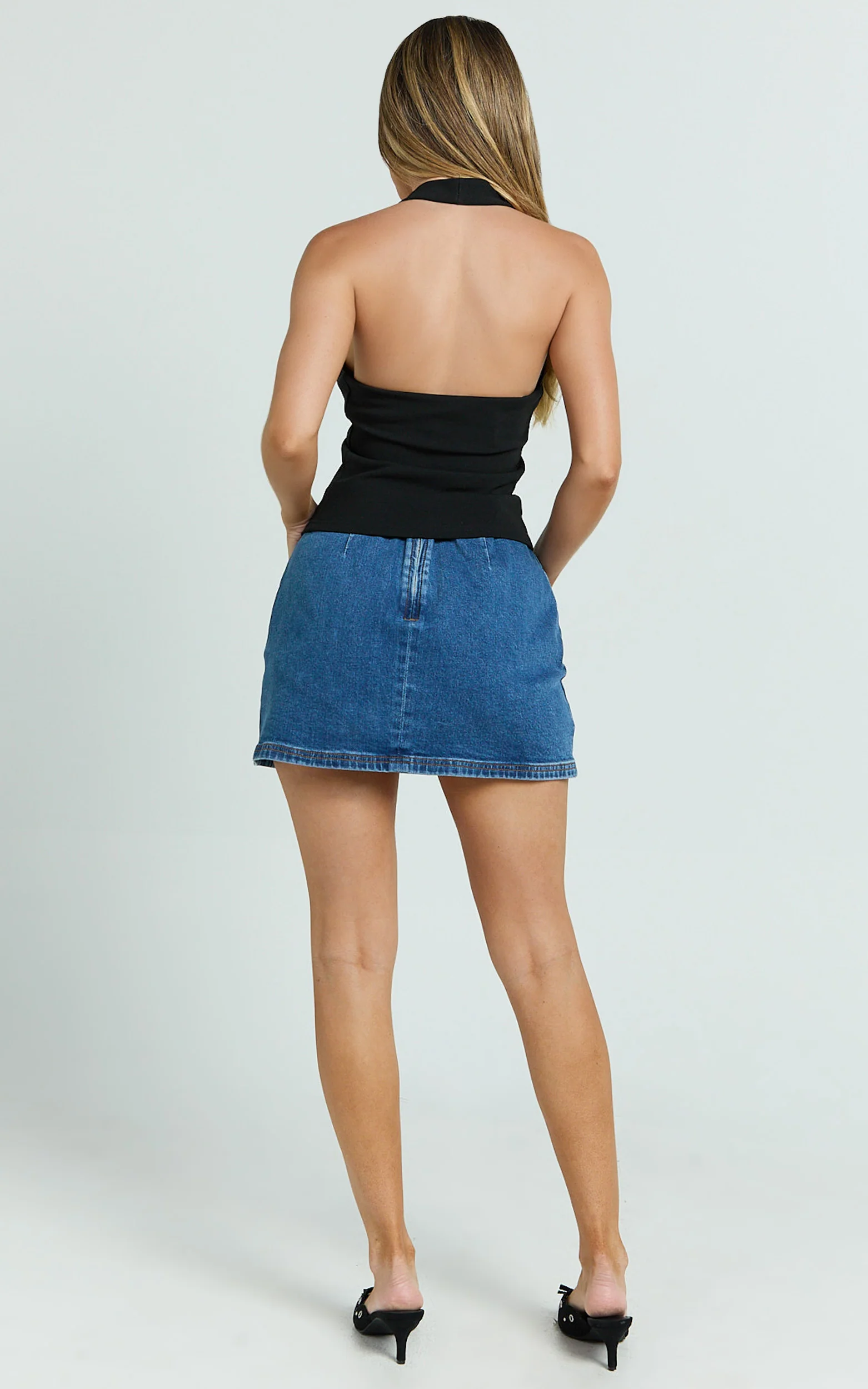 Rachel Top - Halter Fitted Top in Black