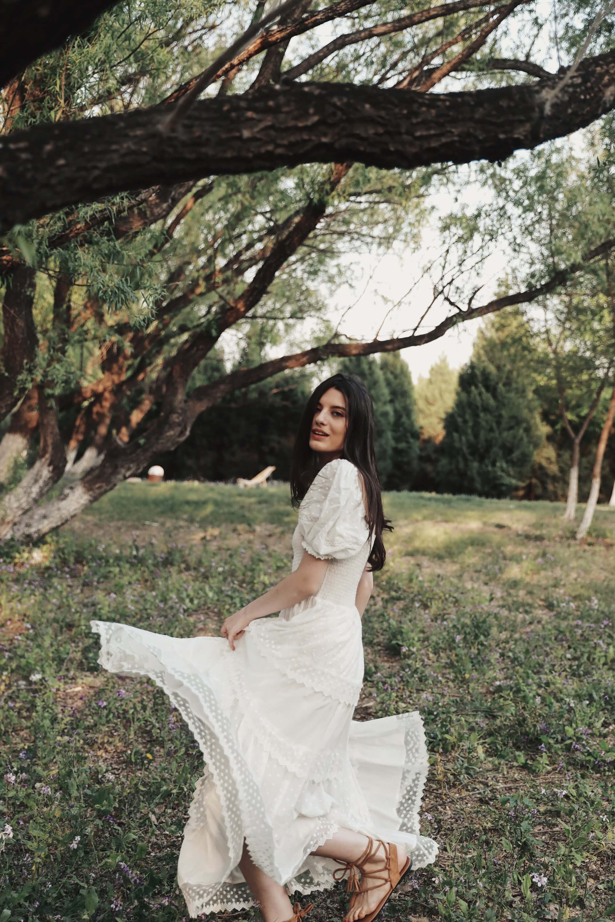 Annora Scalloped Lace Tiered Maxi Dress