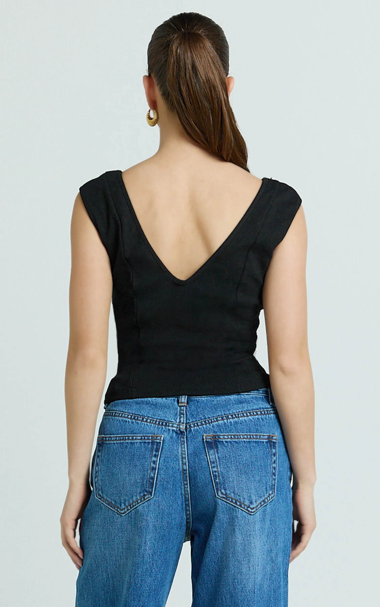 Trudy Top - V Neck Lace Trim Sleeveless Rib Top in Black