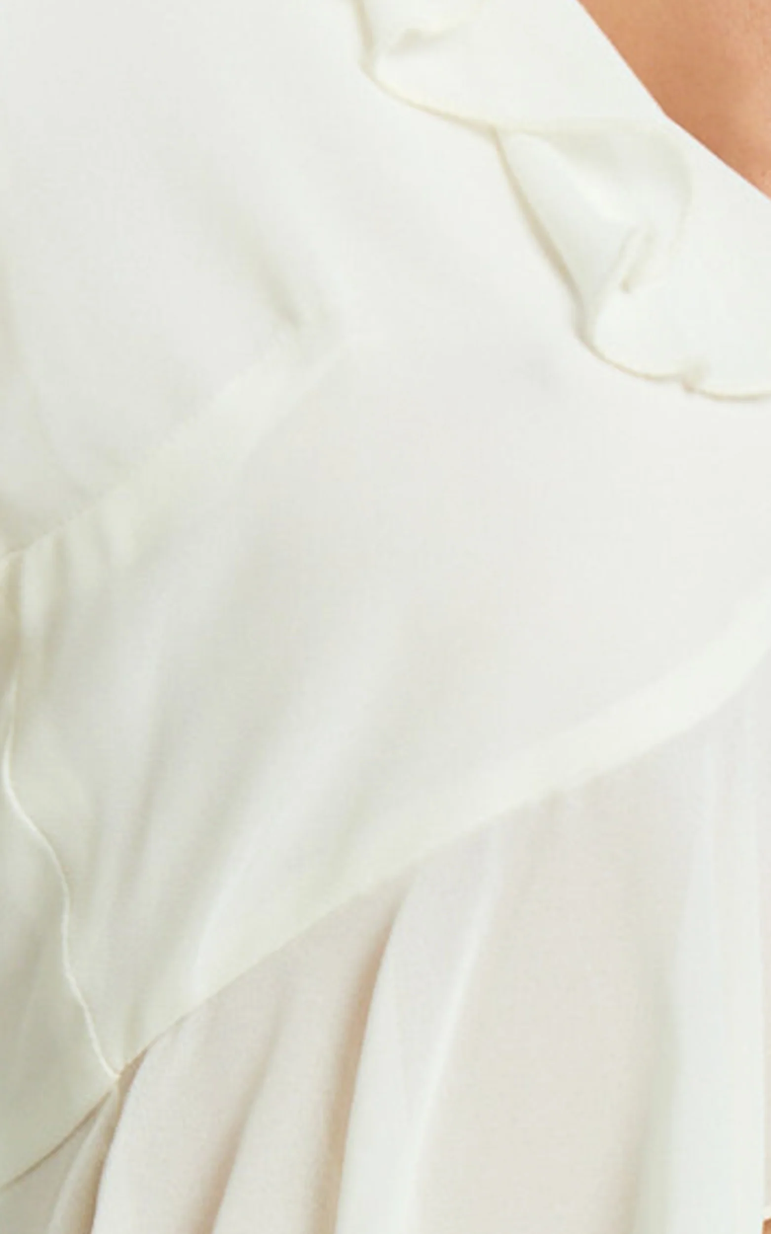 Shaunte Top - Tie Front Frill Top in Cream