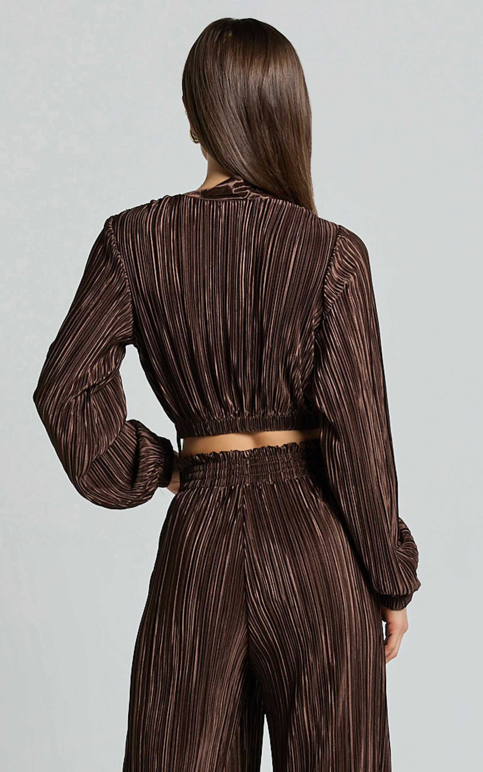 Kallie Top - Tie Back Plisse Long Sleeve Crop Top in Chocolate