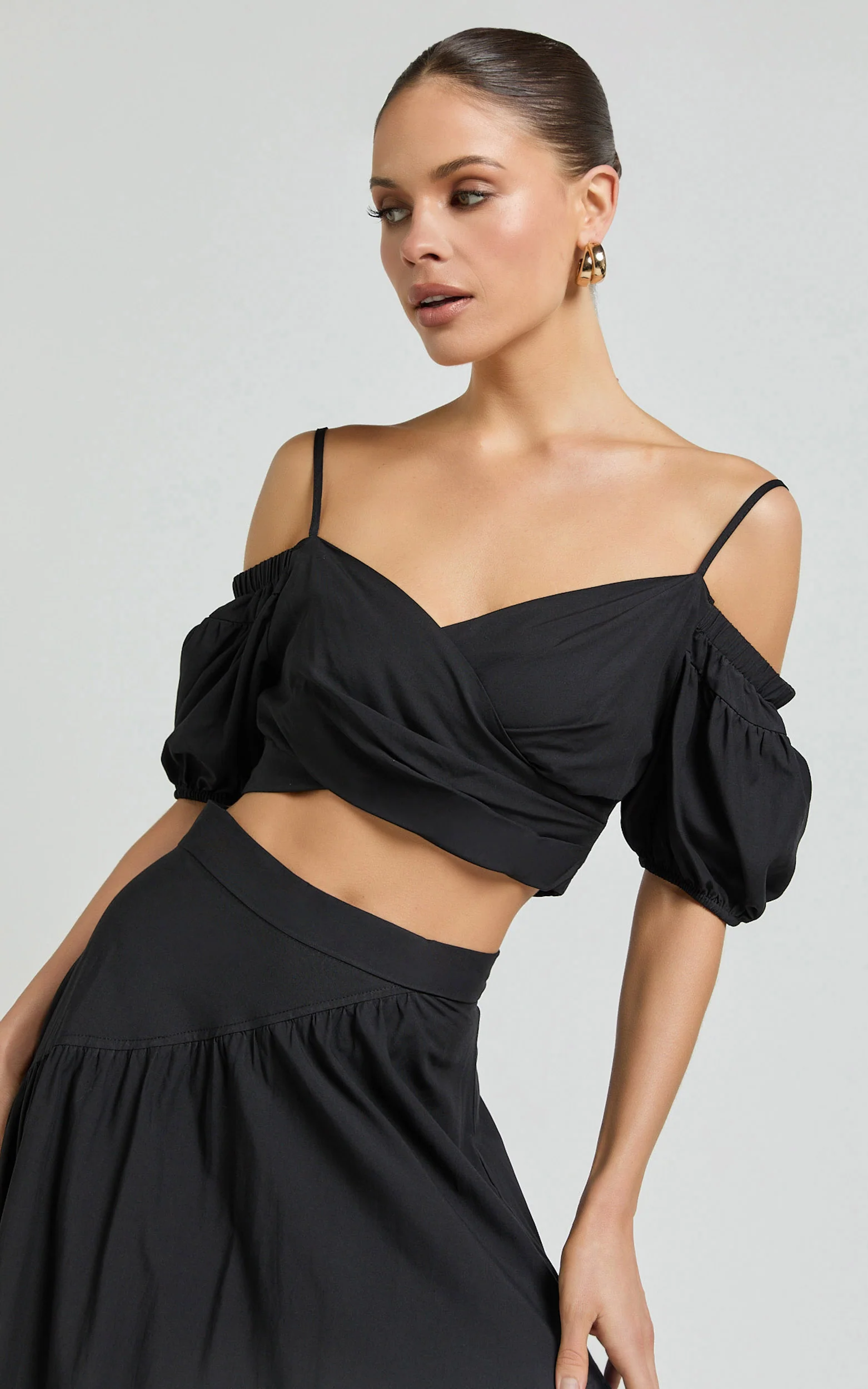 Bella Top - Off Shoulder Cross Over Puff Sleeve Crop Top in Black
