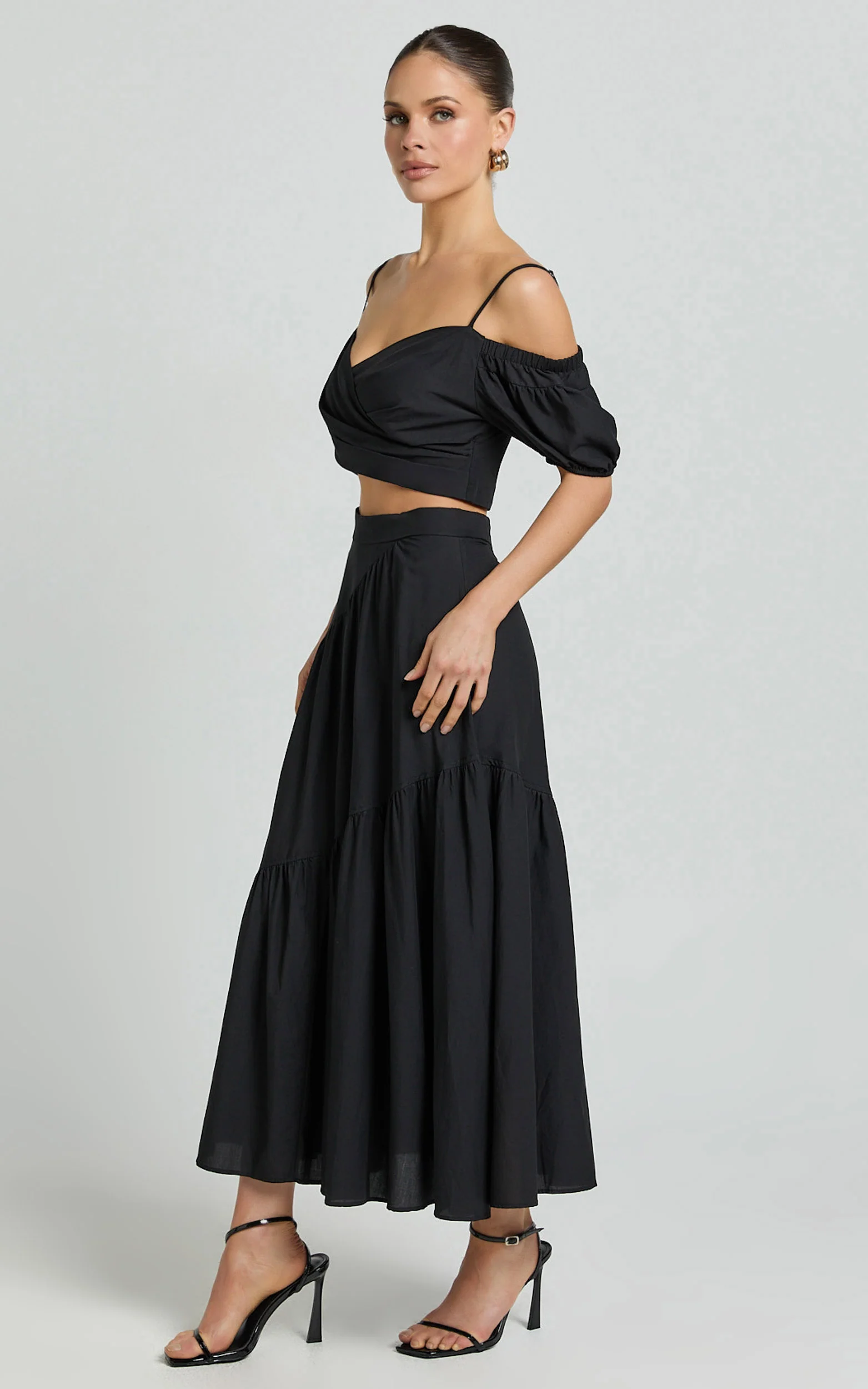 Bella Top - Off Shoulder Cross Over Puff Sleeve Crop Top in Black