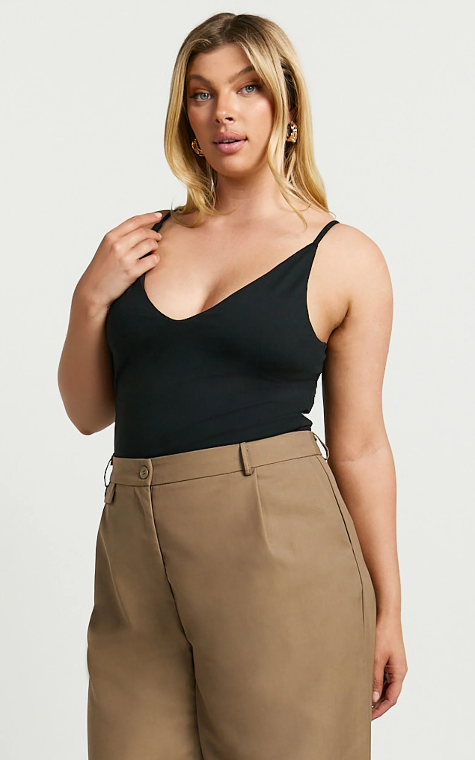 Cady Top - Scoop Neck Top in Black