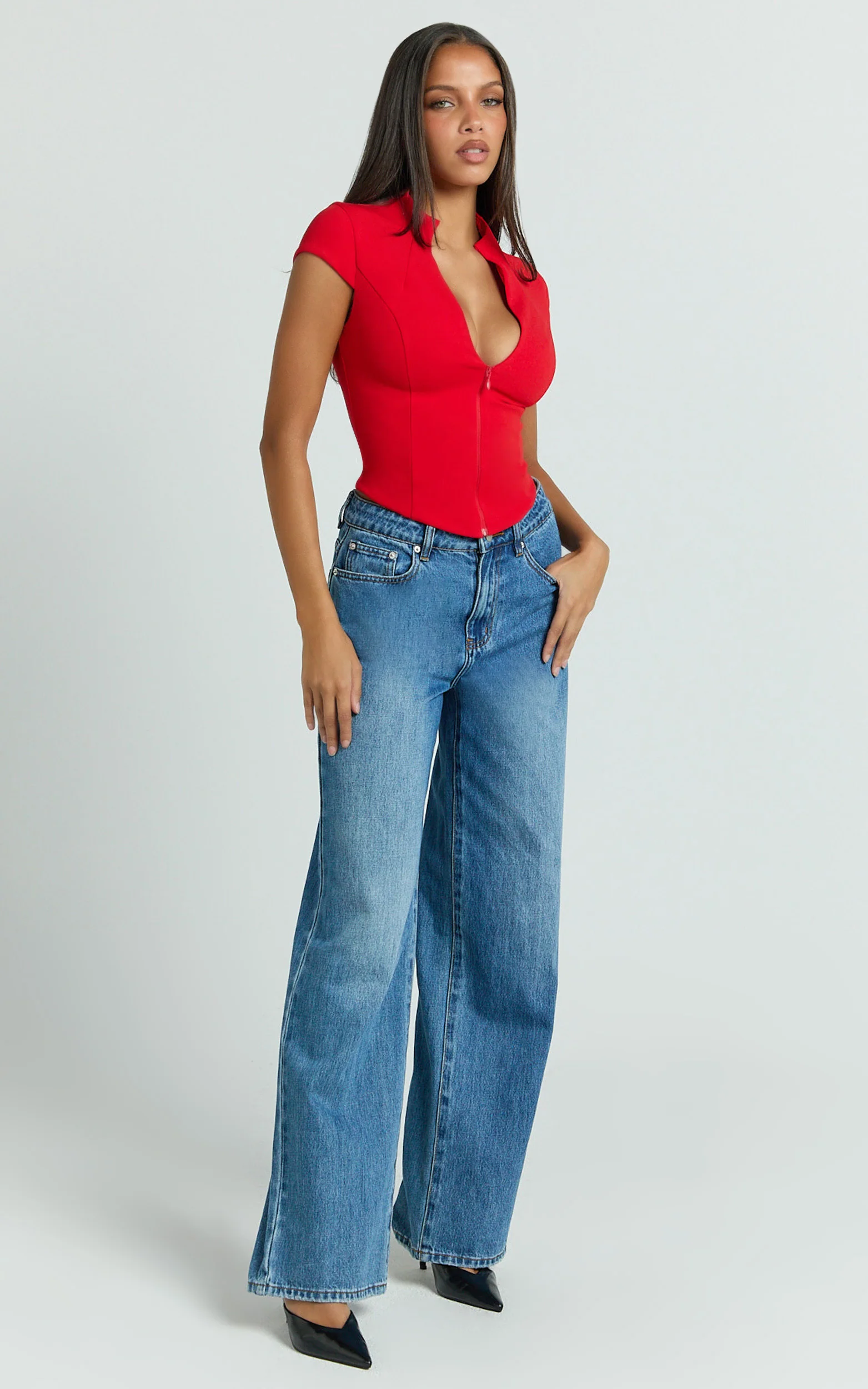 Duncan Top - Cap Sleeve Slit Neck Zip Front Top in Red