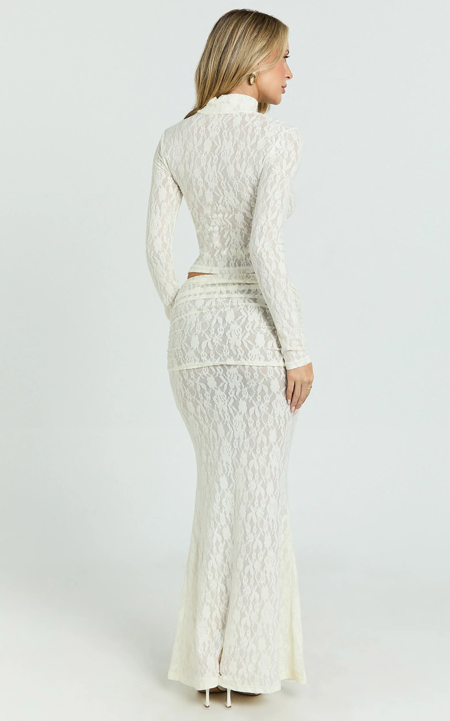 Kathleen Top - Turtle Neck Long Sleeve Jersey Top in Cream