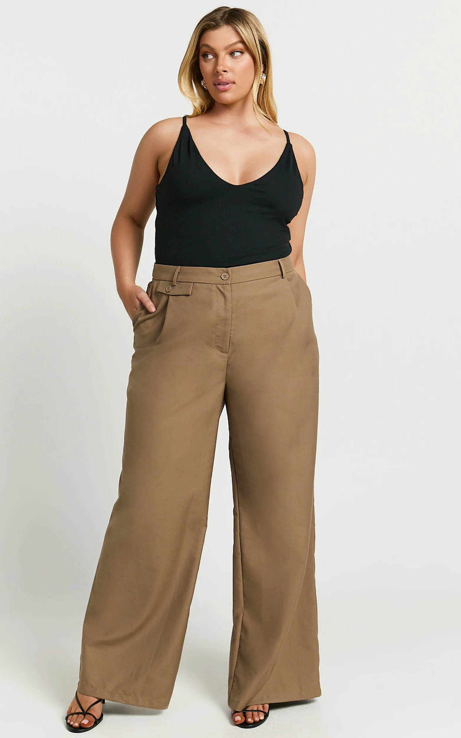 Cady Top - Scoop Neck Top in Black