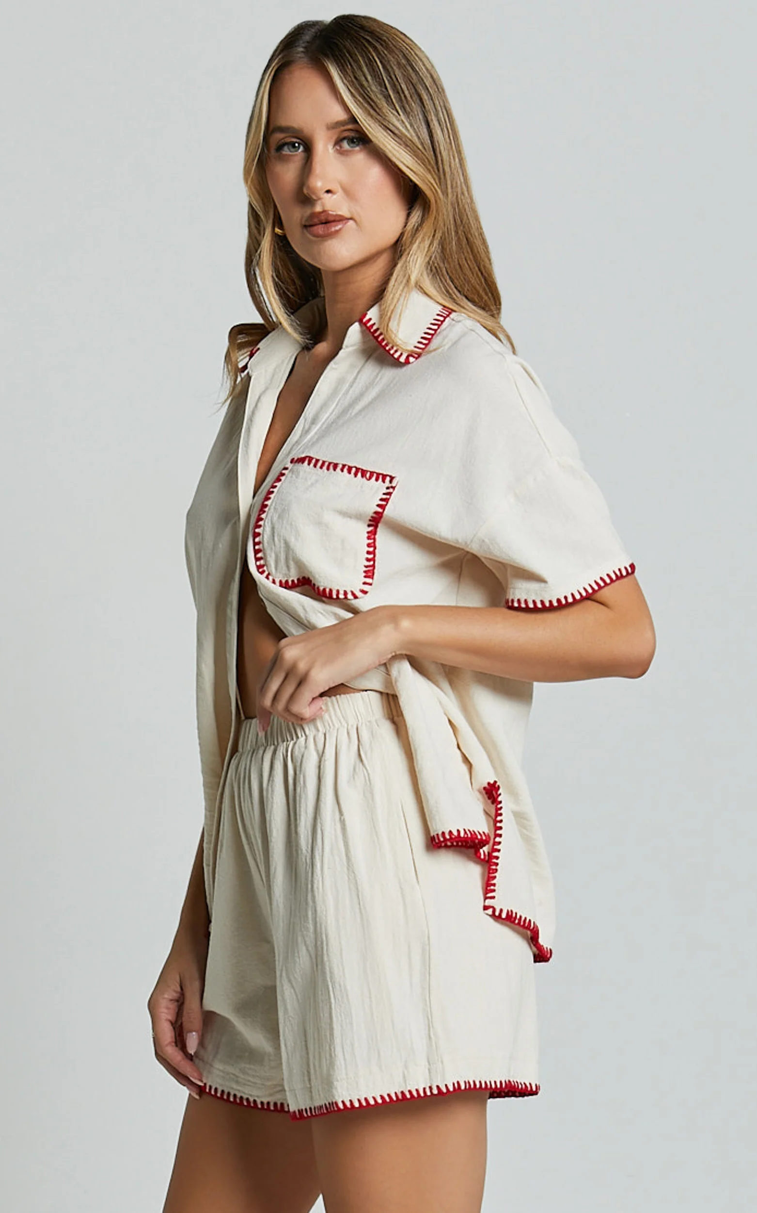 Josie Shirt - Linen Look Red Trim Pocket Detail Button Up Shirt in Cream & Red Print