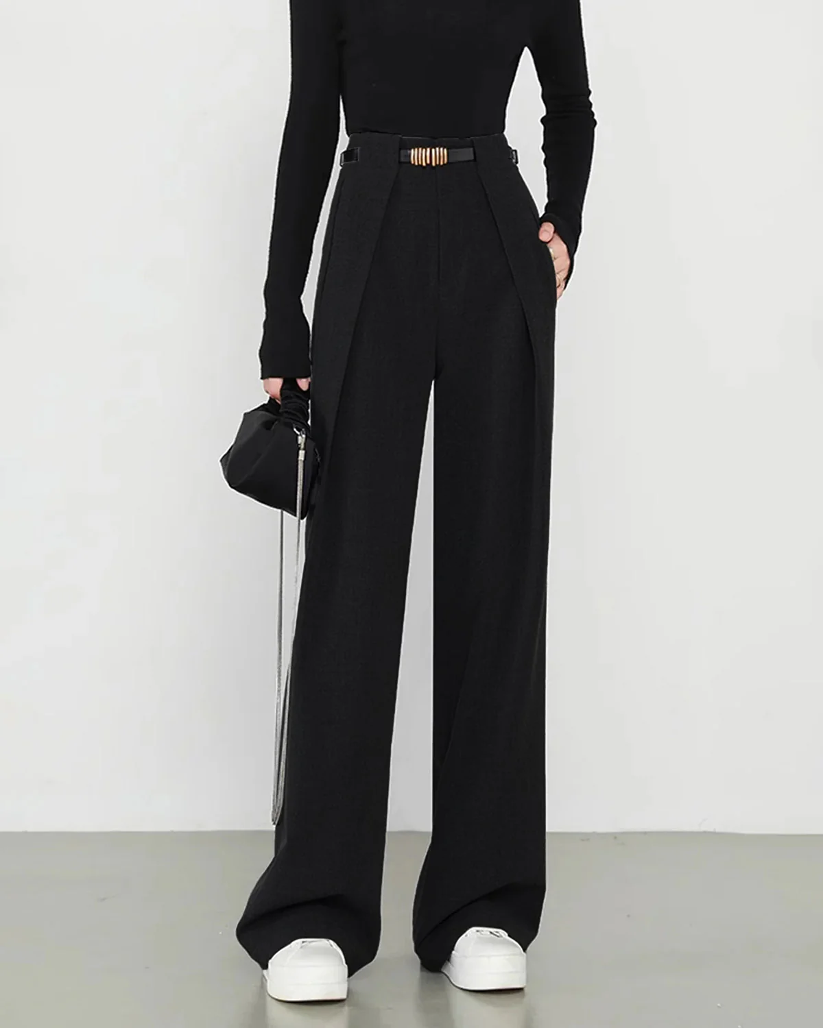 Black Natural Waisted Straight Pants