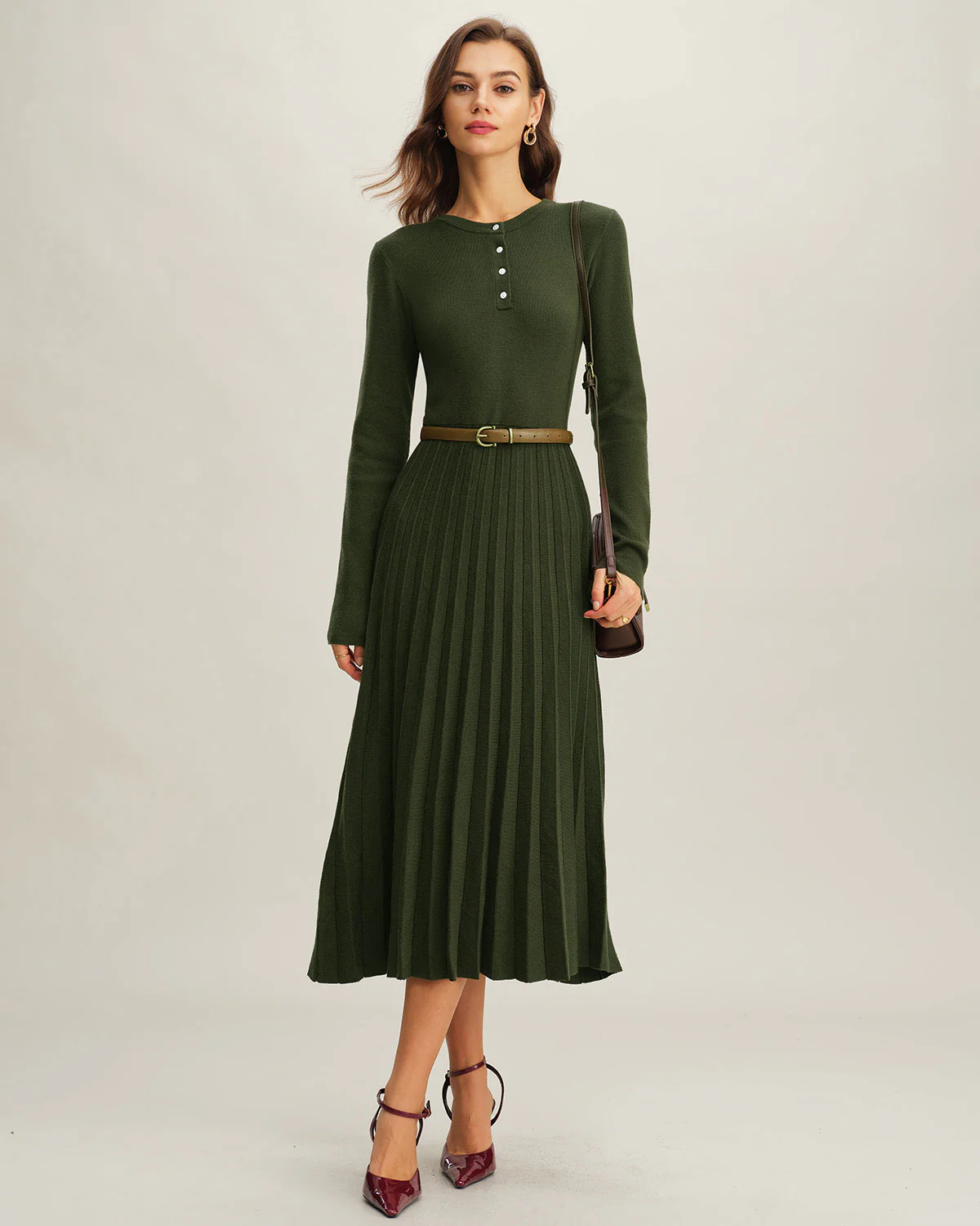 Green Round Neck Pleated Sweater Dress