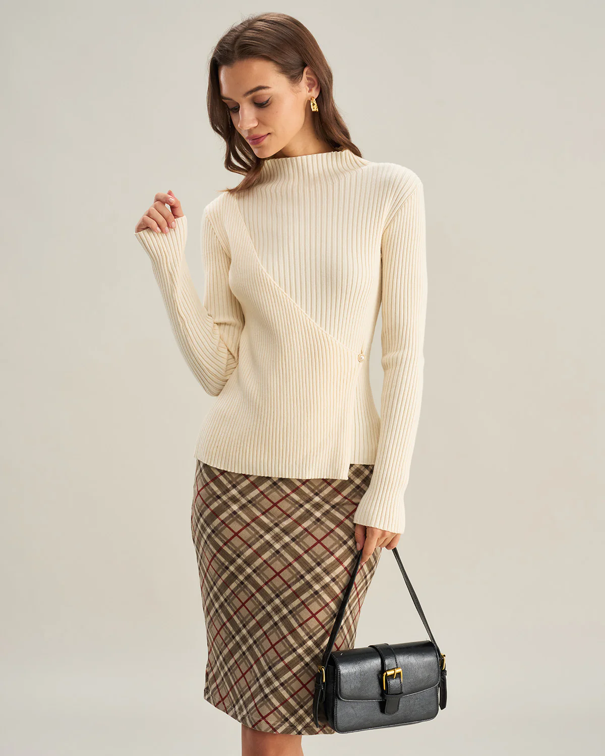 Apricot Mock Neck Slim Knit Tee