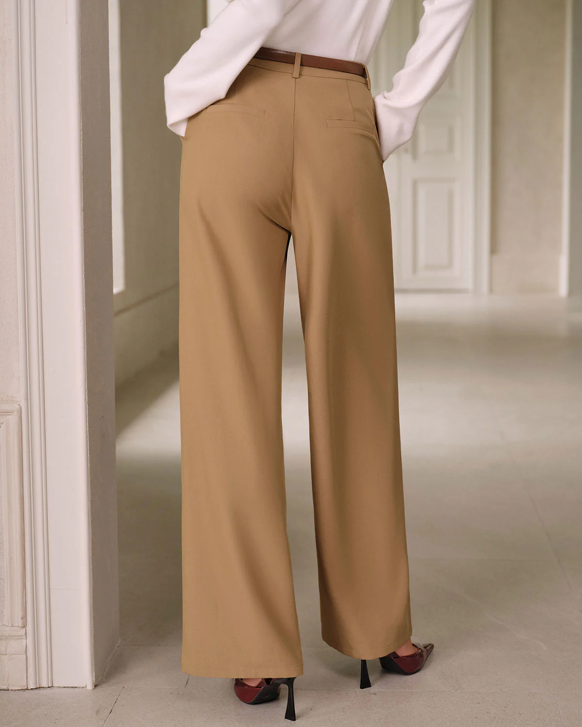 Khaki Natural Waisted Pocket Straight Pants