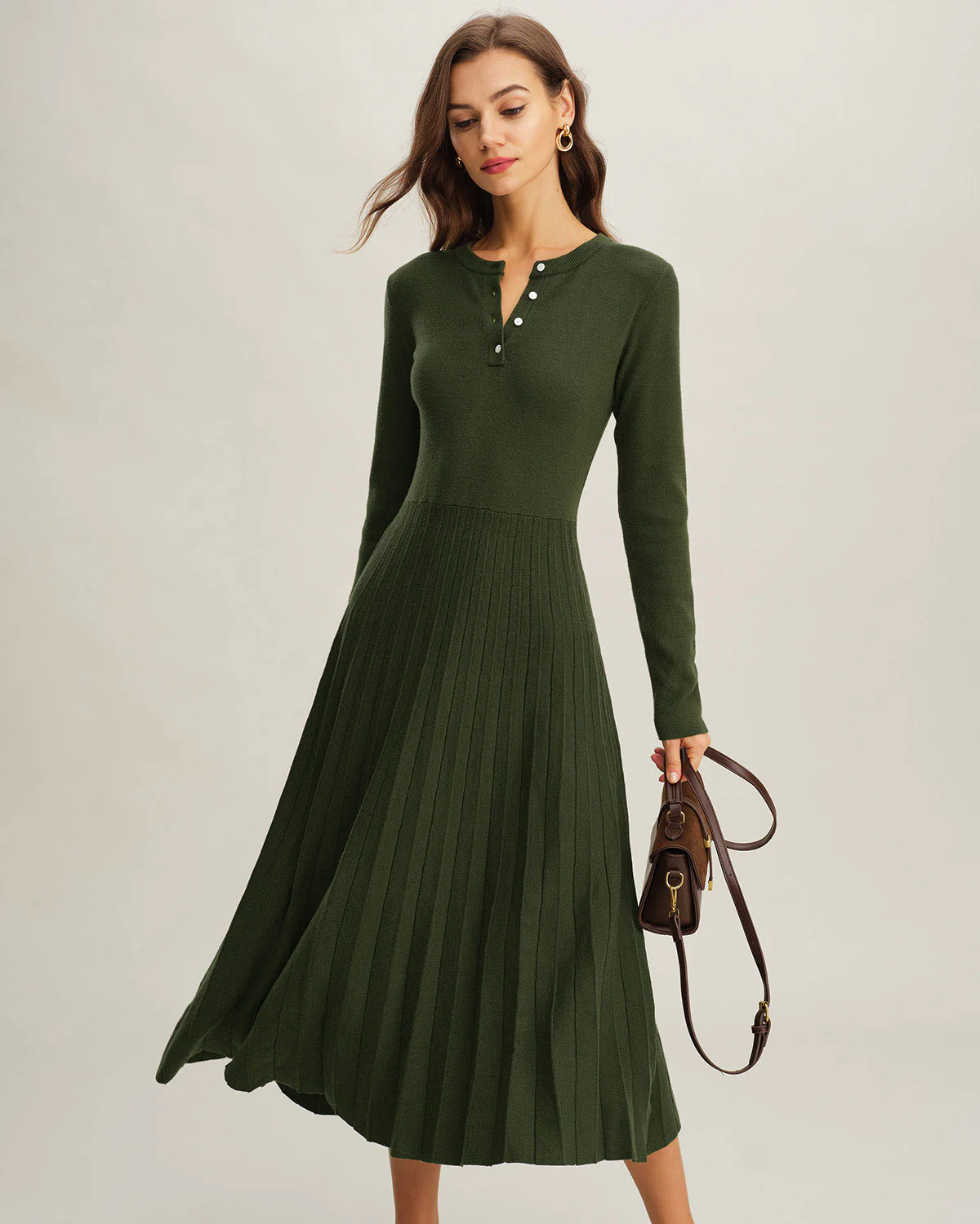 Green Round Neck Pleated Sweater Dress