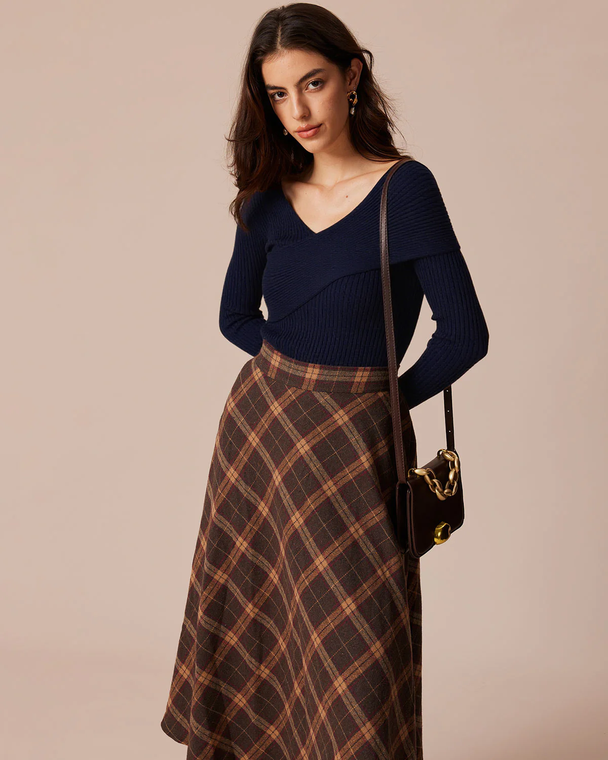 Navy V Neck Ribbed Knit Tee