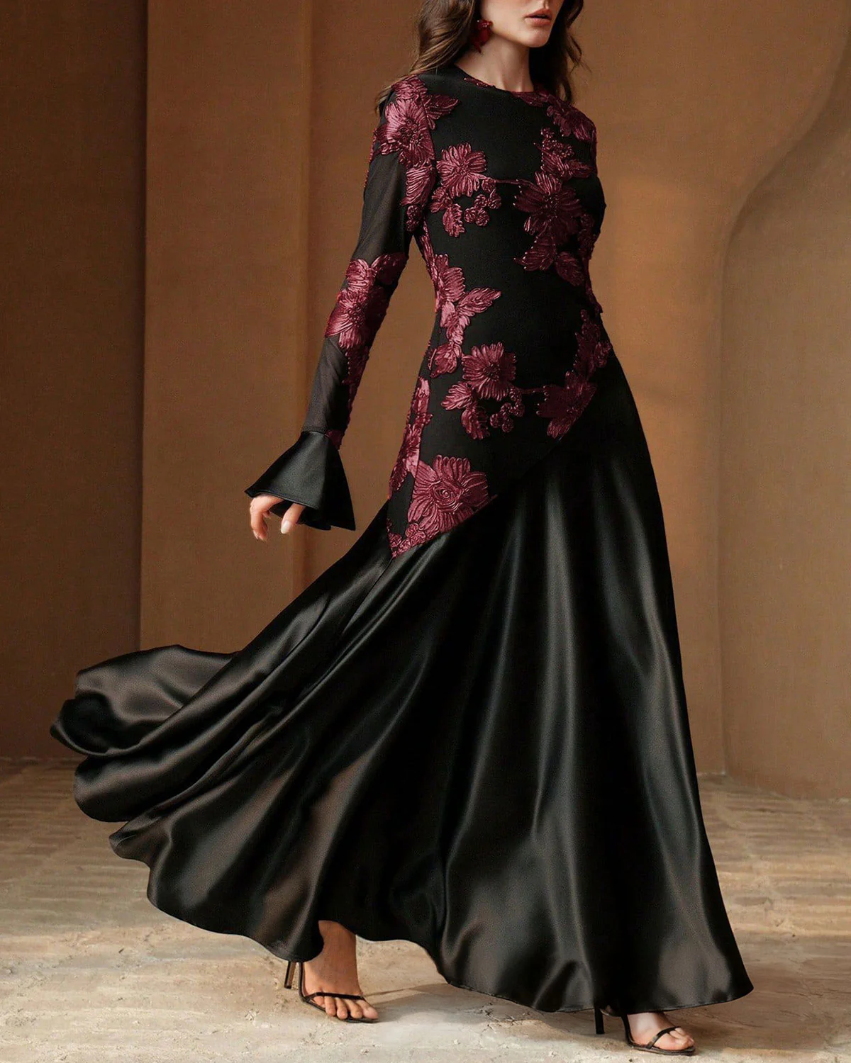 Black Floral Bell Sleeve Maxi Dress