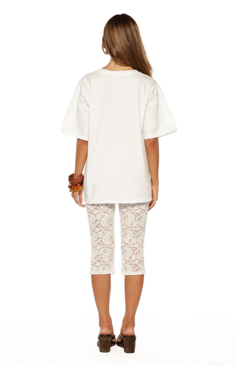 Lydia White Lace Mid Rise Capri Pants