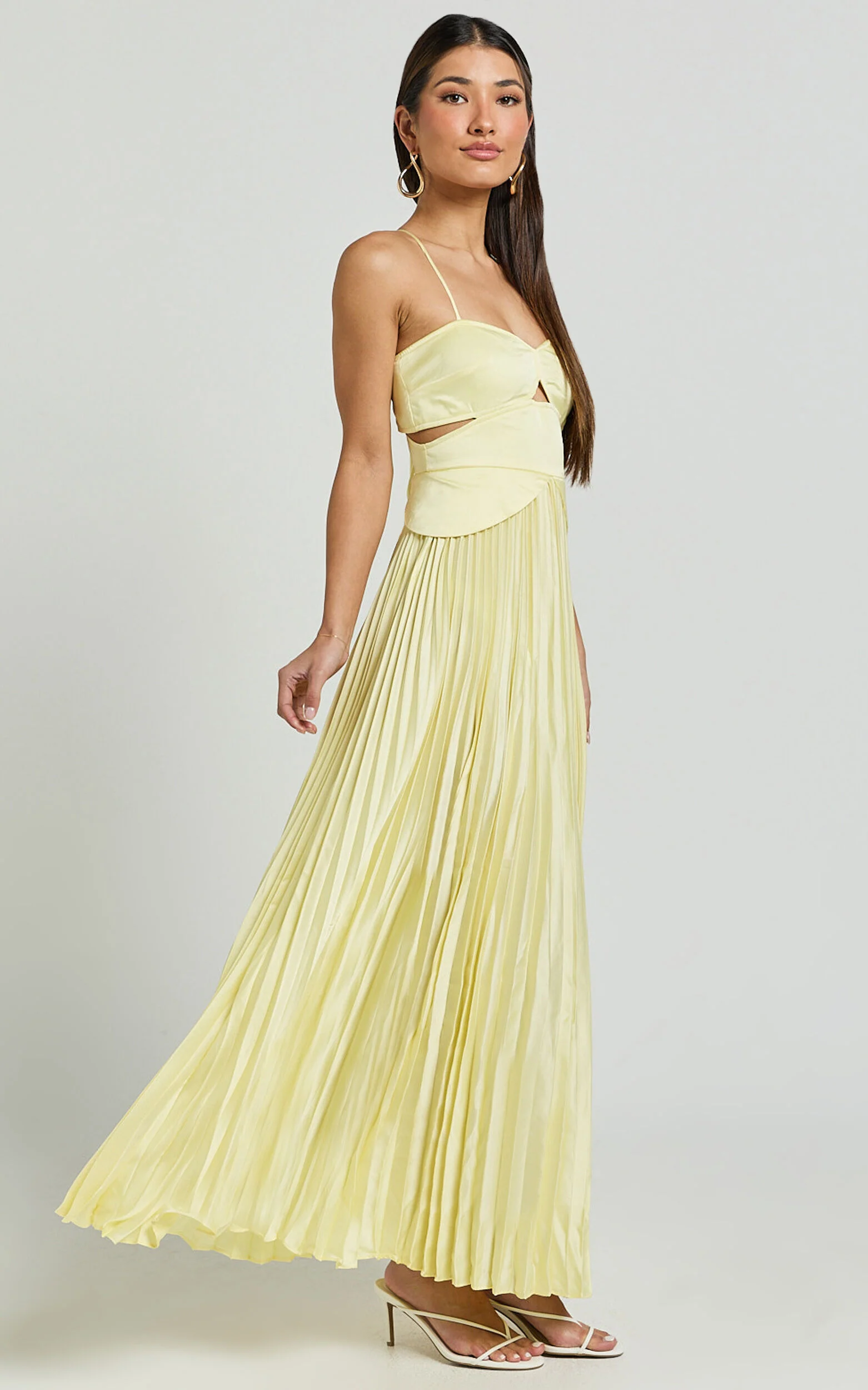 Shay Maxi Dress - Sweetheart Cut Out Pleated Dress in Lemon