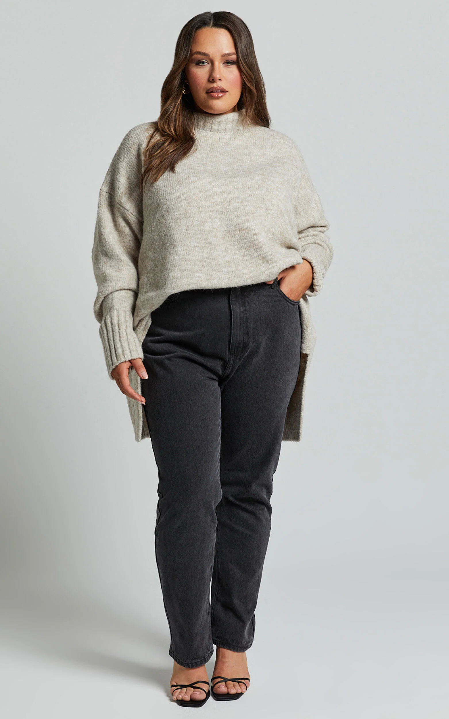 Billie Jeans - High Waisted Recycled Cotton Mom Denim Jeans in Washed Black