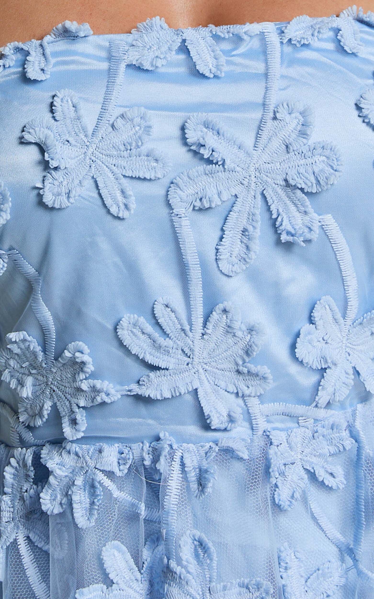 Rheiva Midi Dress - Strapless 3D Embroidery Midi Dress in SOFT BLUE