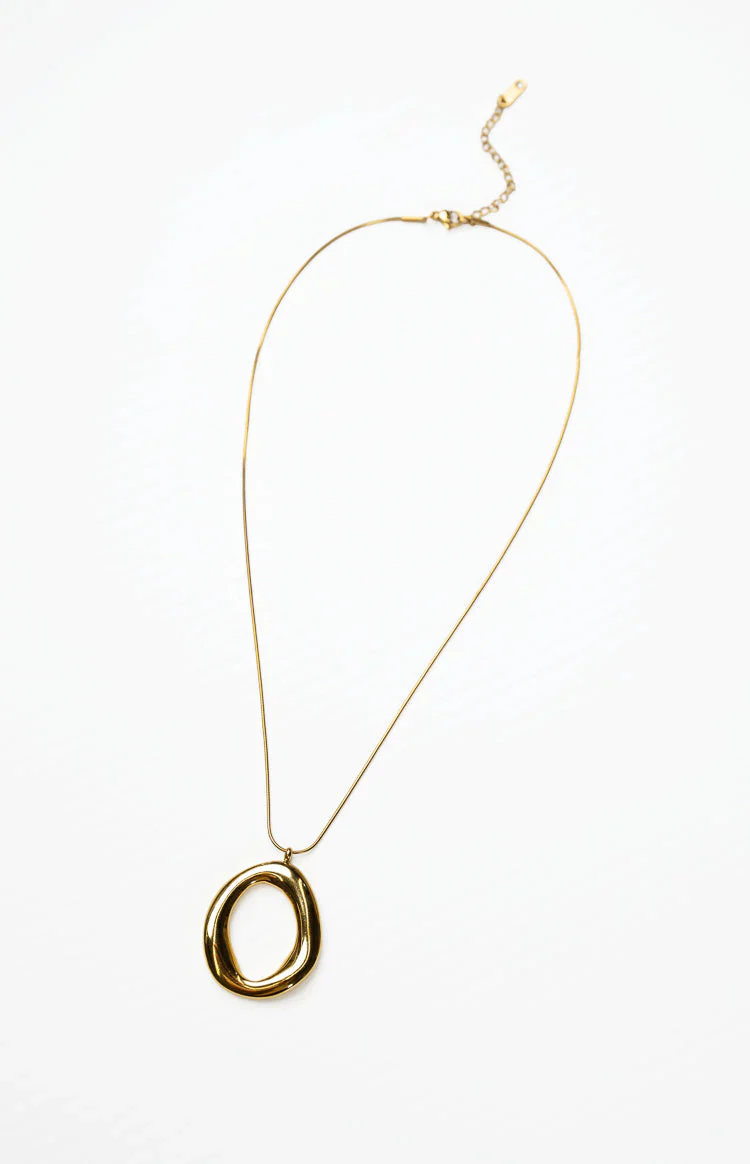 Sayla Gold Circle Pendant Necklace