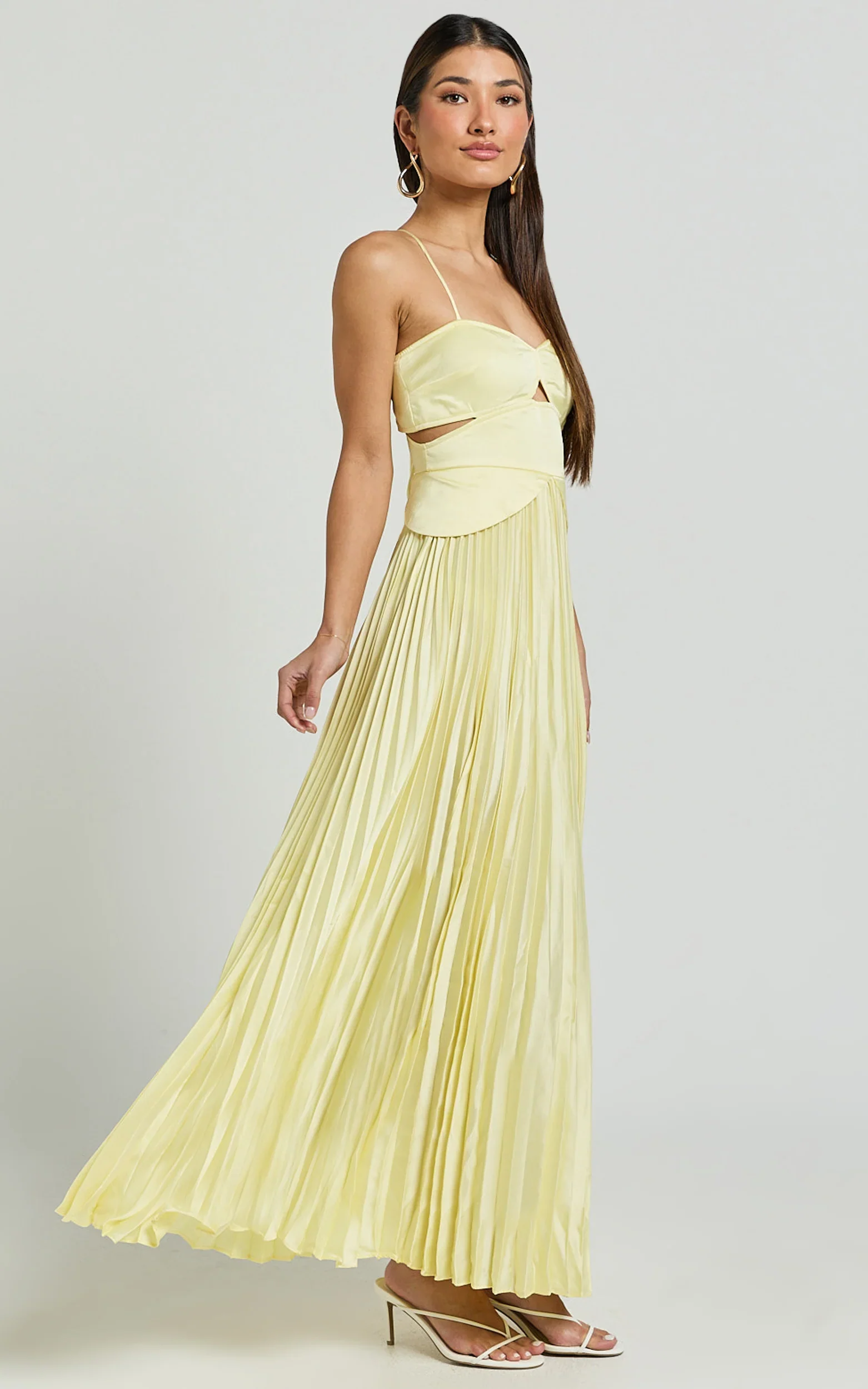 Shay Maxi Dress - Sweetheart Cut Out Pleated Dress in Lemon
