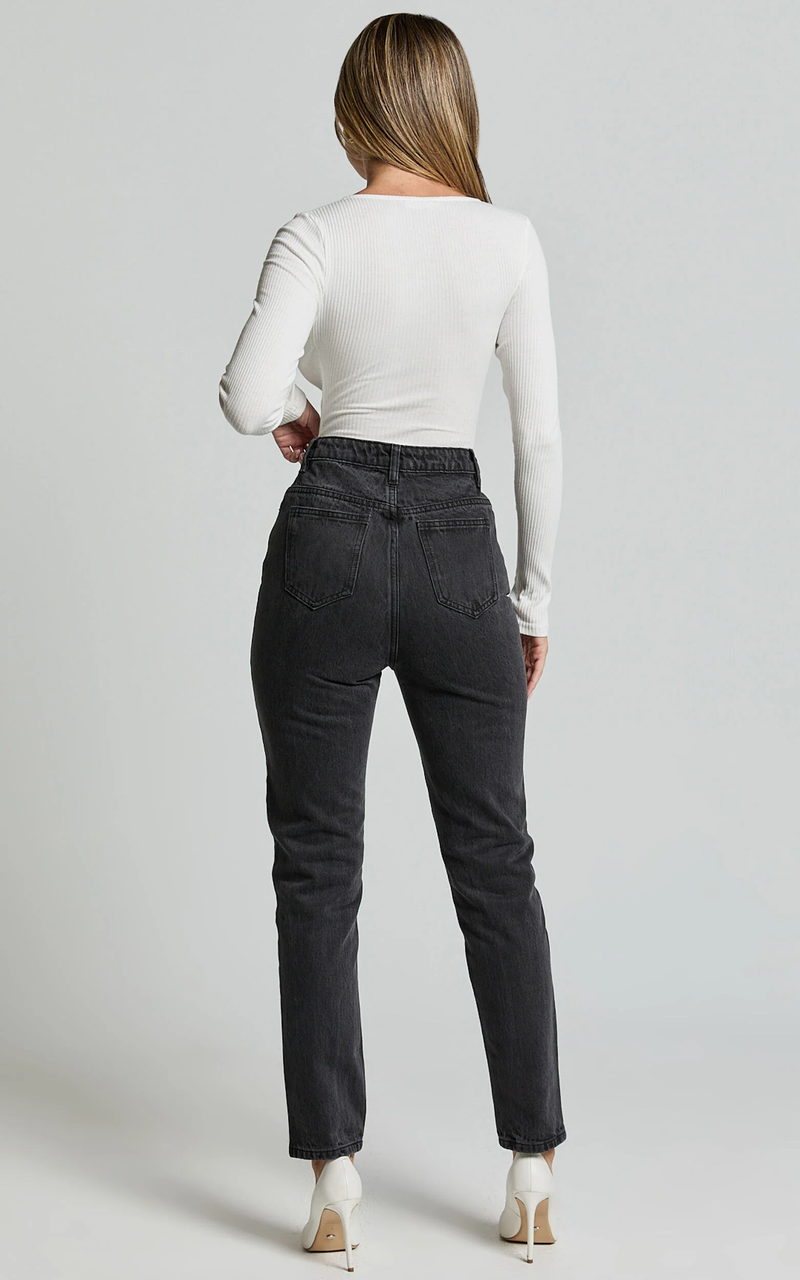 Billie Jeans - High Waisted Recycled Cotton Mom Denim Jeans in Washed Black