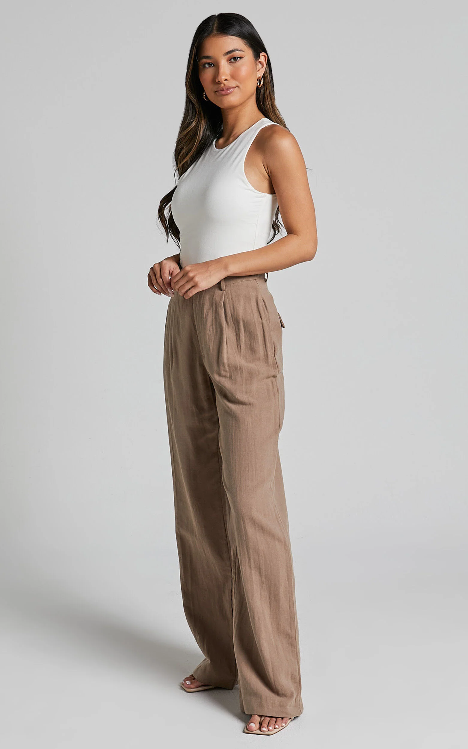 Larissa Trousers - Linen Mid Waisted Relaxed Straight Leg Trousers in Mushroom