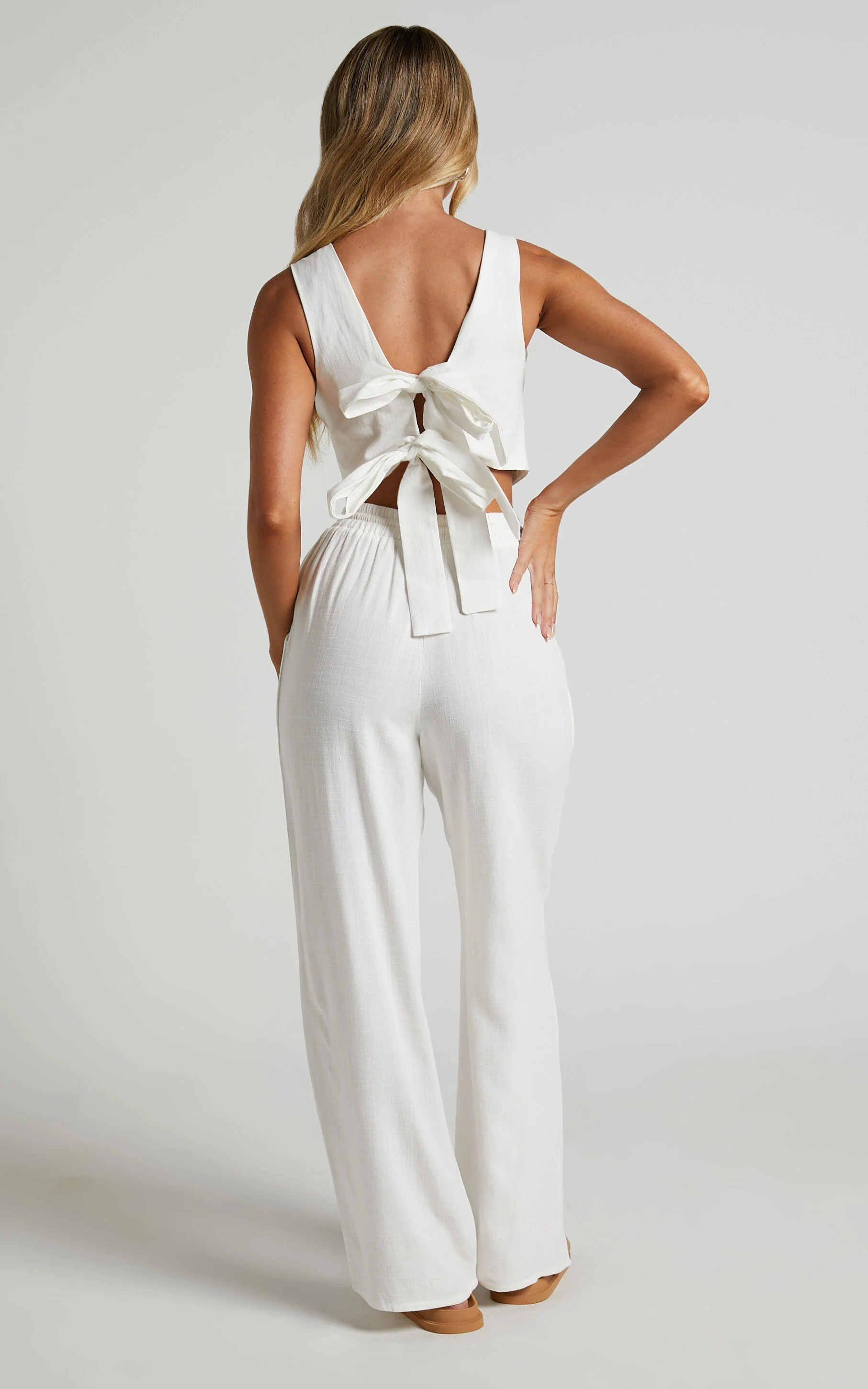 Kala Pants - Mid Waisted Relaxed Elastic Waist Pants in White