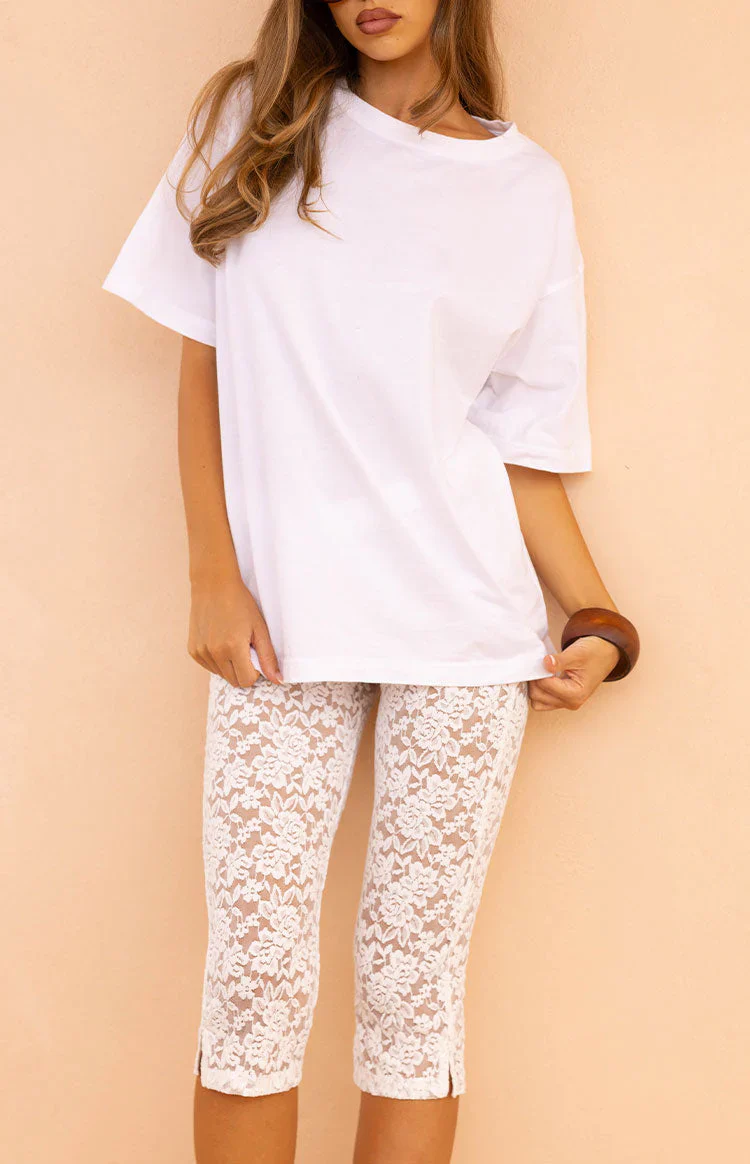 Lydia White Lace Mid Rise Capri Pants