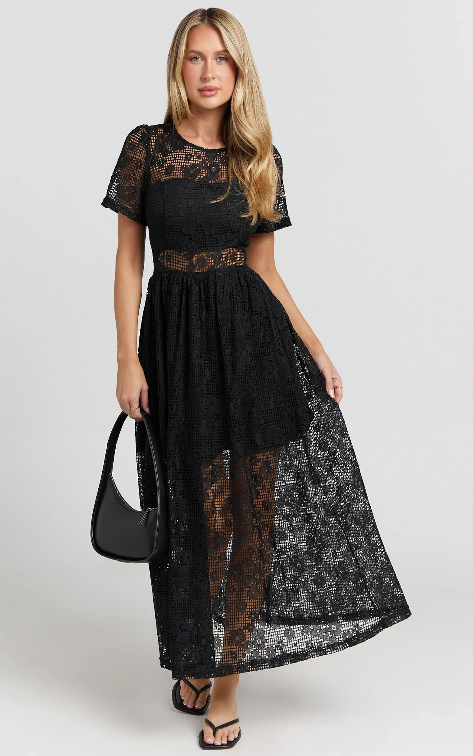 Leon Midi Dress - Short Sleeve Dress in Black