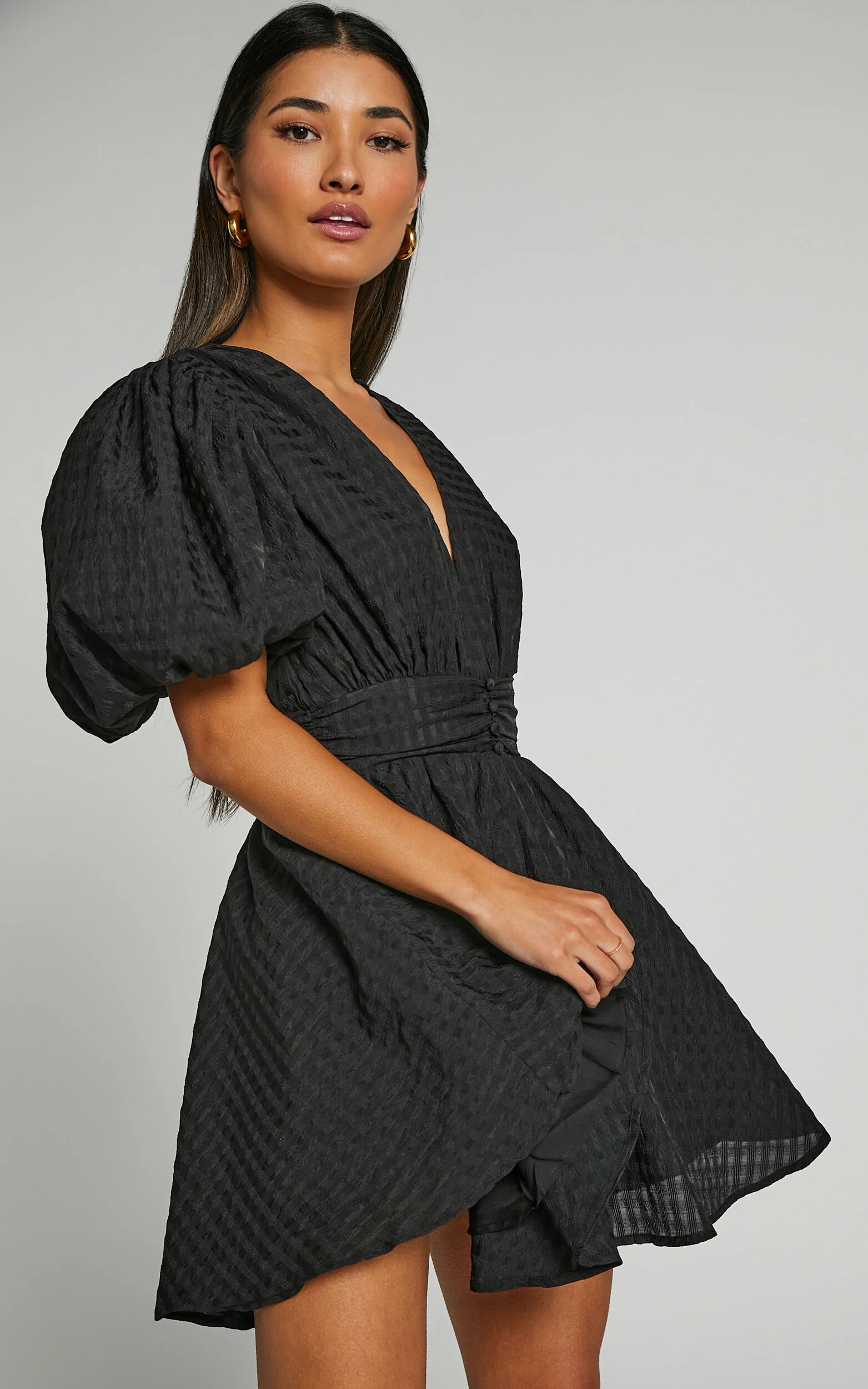 Xandy Mini Dress - Textured Puff Sleeve Plunge Dress in Black