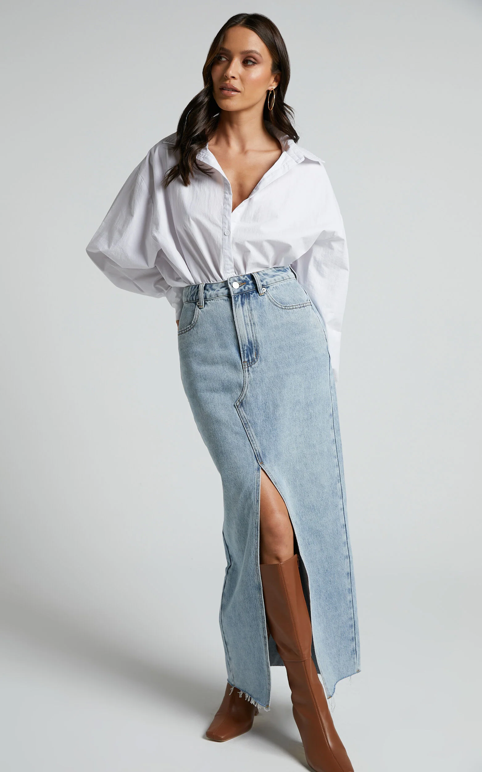Kira Midi Skirt - Front Split Denim Skirt in Light Blue Wash