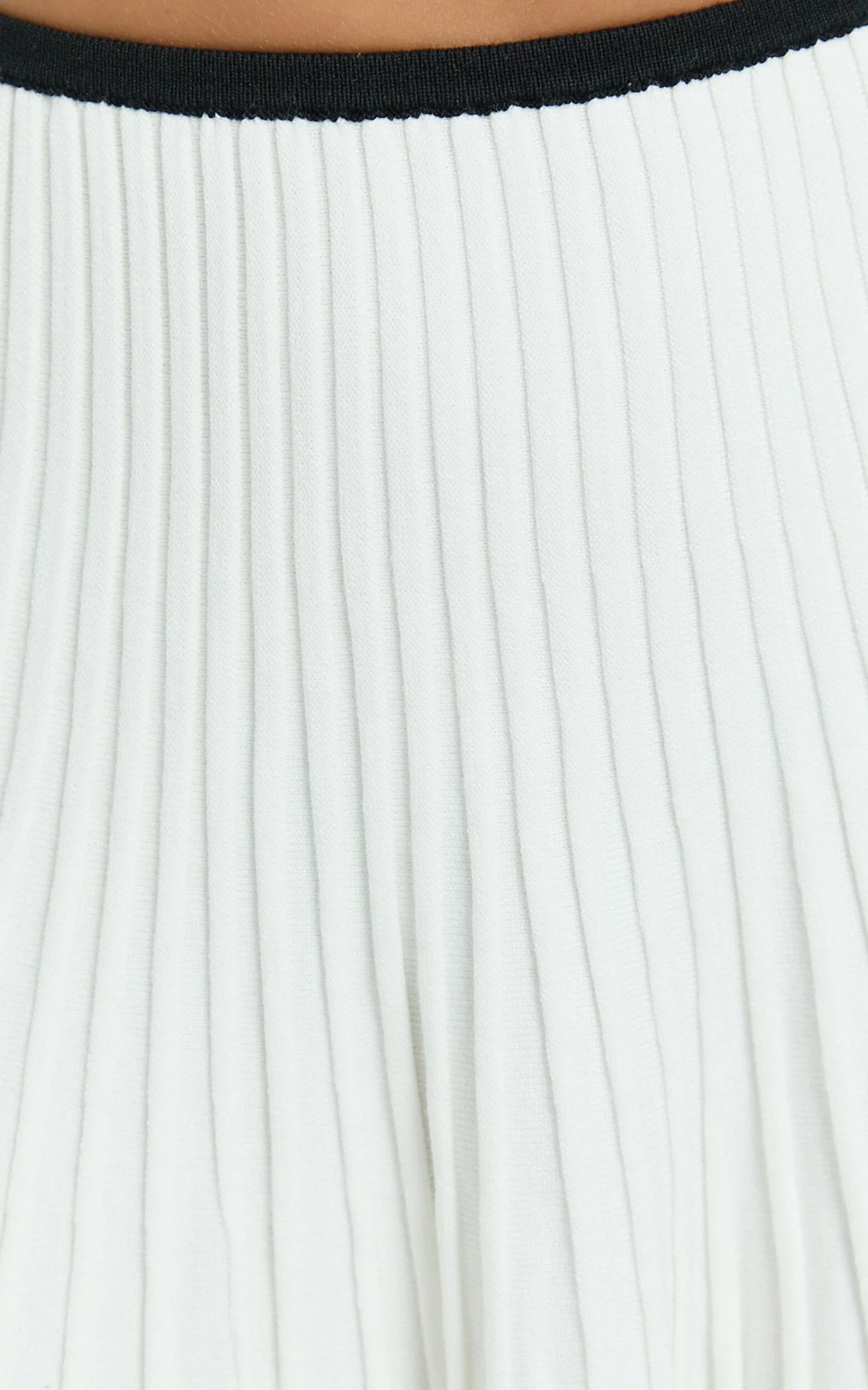 Naomi Two Piece Set - Contrast Knit Button Up Long Sleeve And Pleated Mini Skirt in Cream