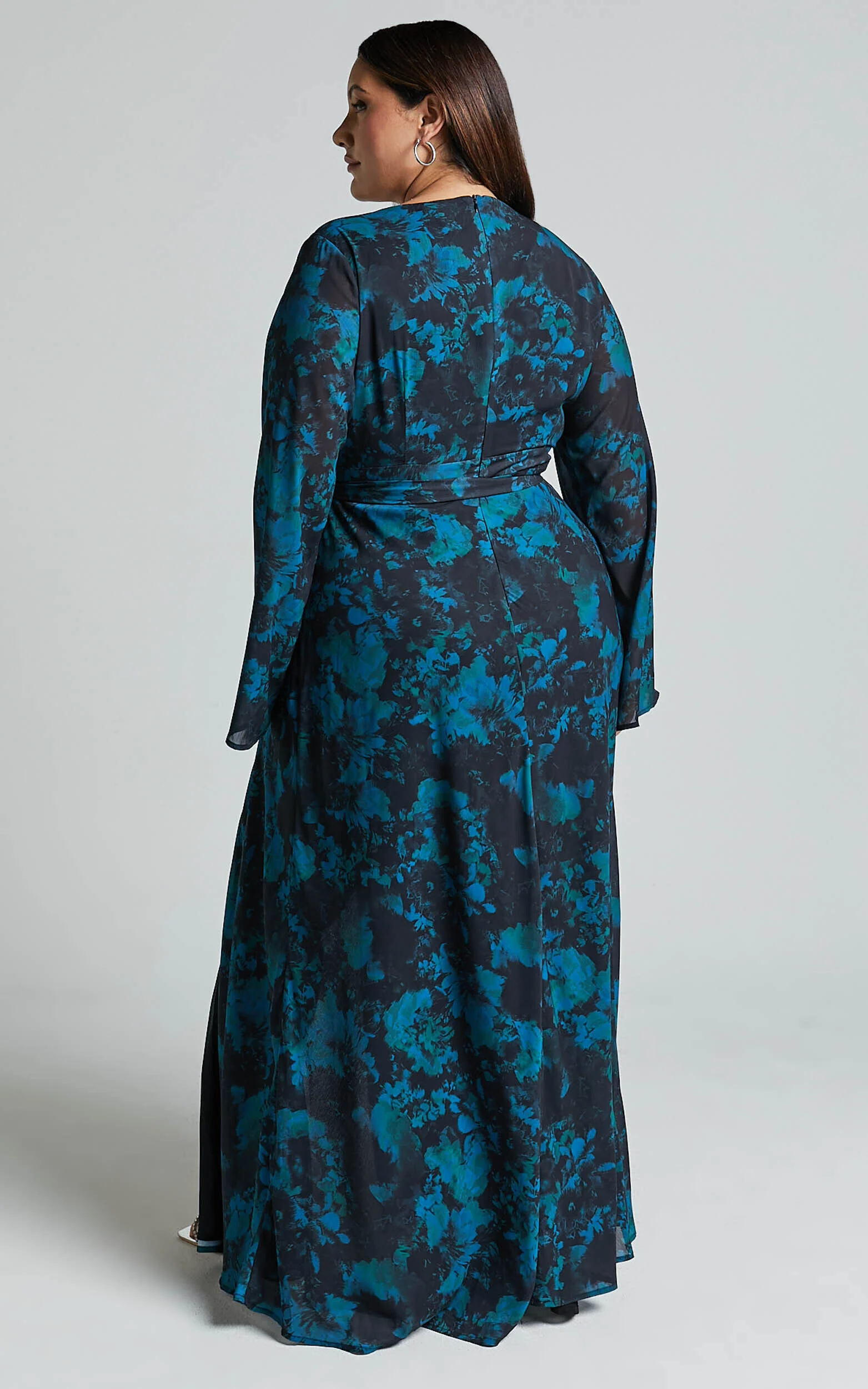 Mirski Midi Dress - Tie Waist Flared Sleeve Dress in Jewel Blur