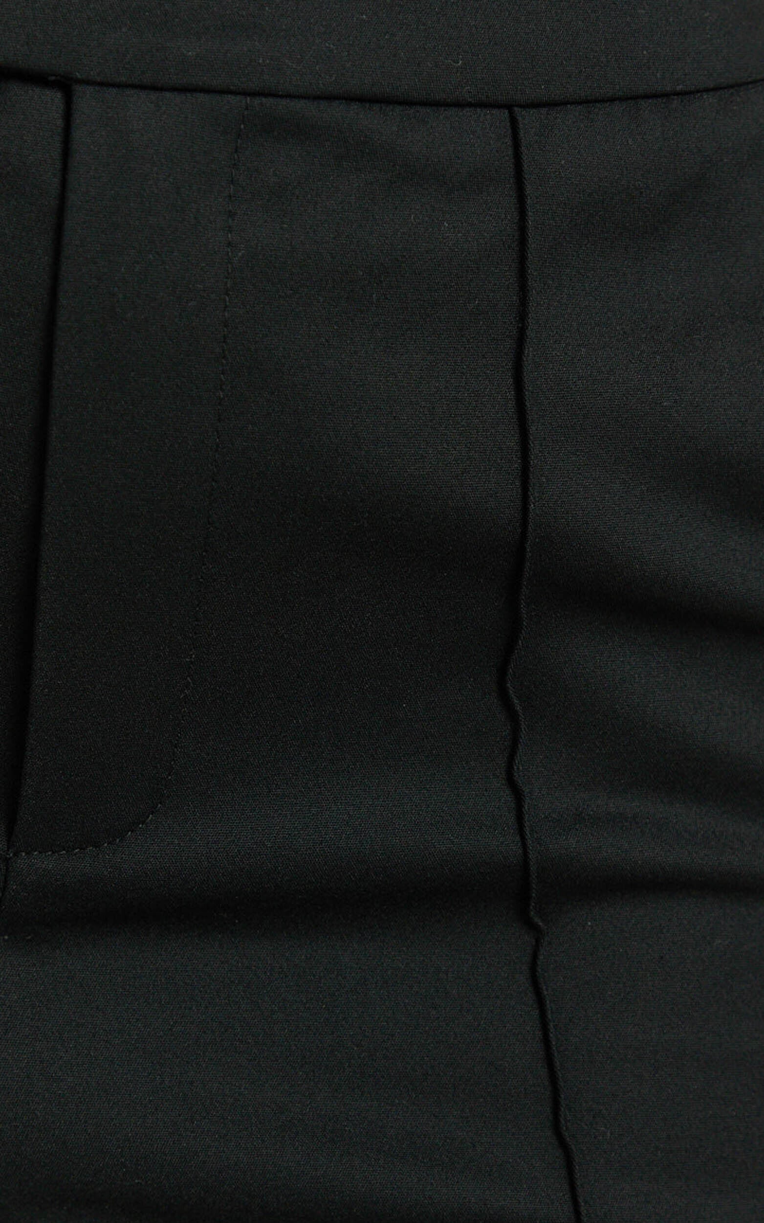 Rhode Pants - Capri Slim Fit Side Split Pants in Black