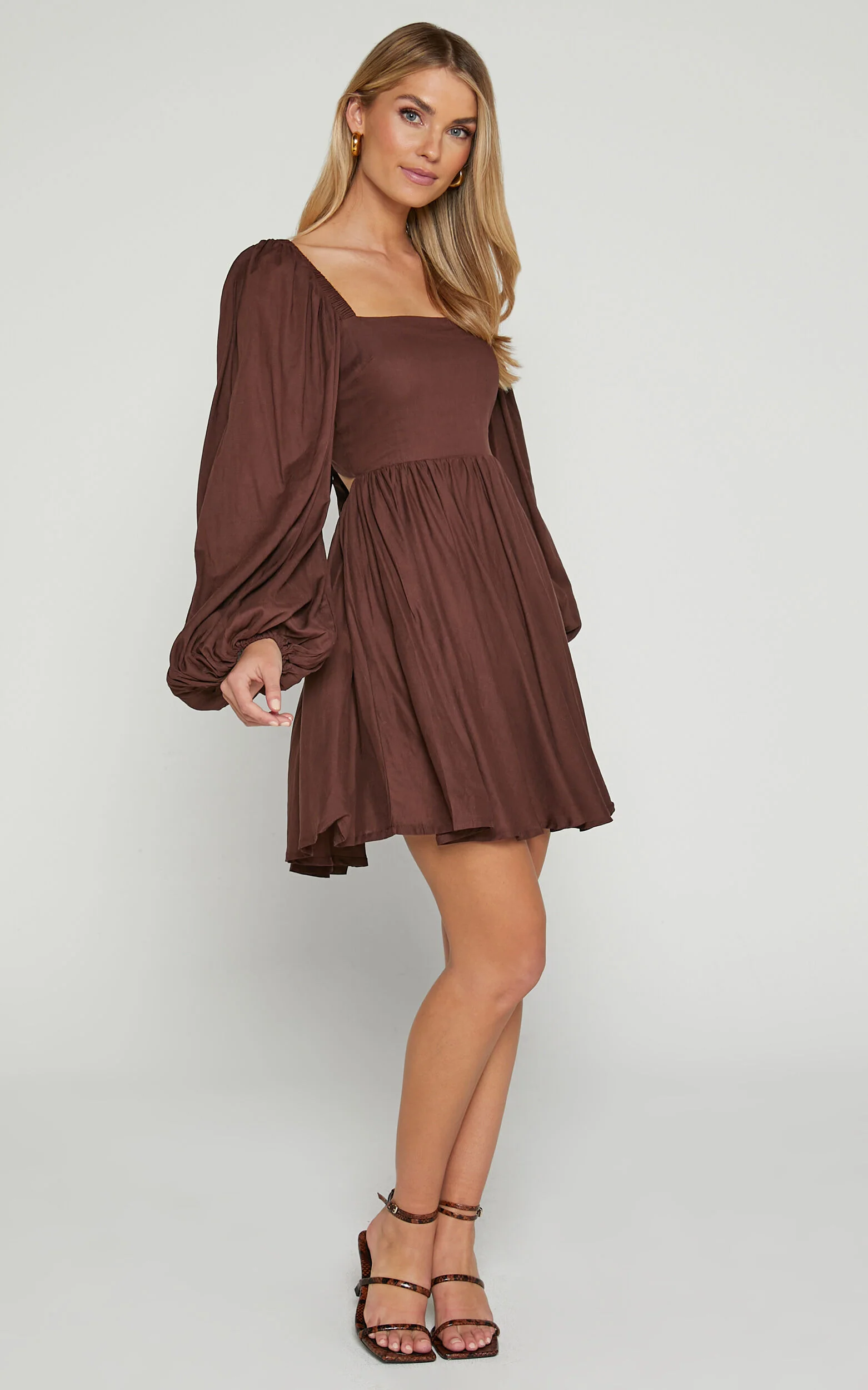 Alessandra Mini Dress - Linen Puff Sleeves Dress in Chocolate