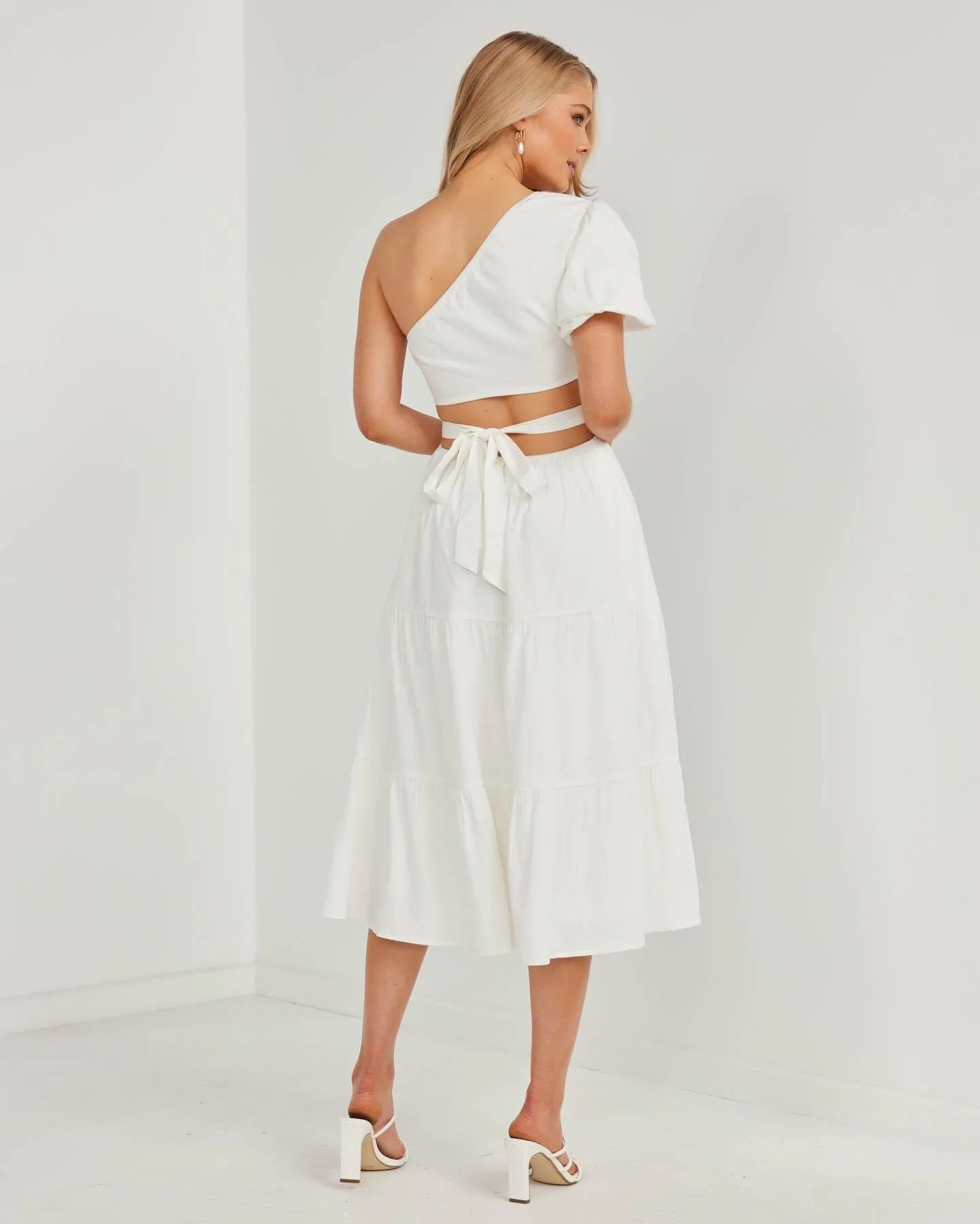 Uberta Dress-White